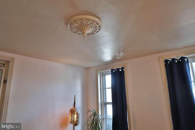 GERMANTOWN (EAST) - Residential