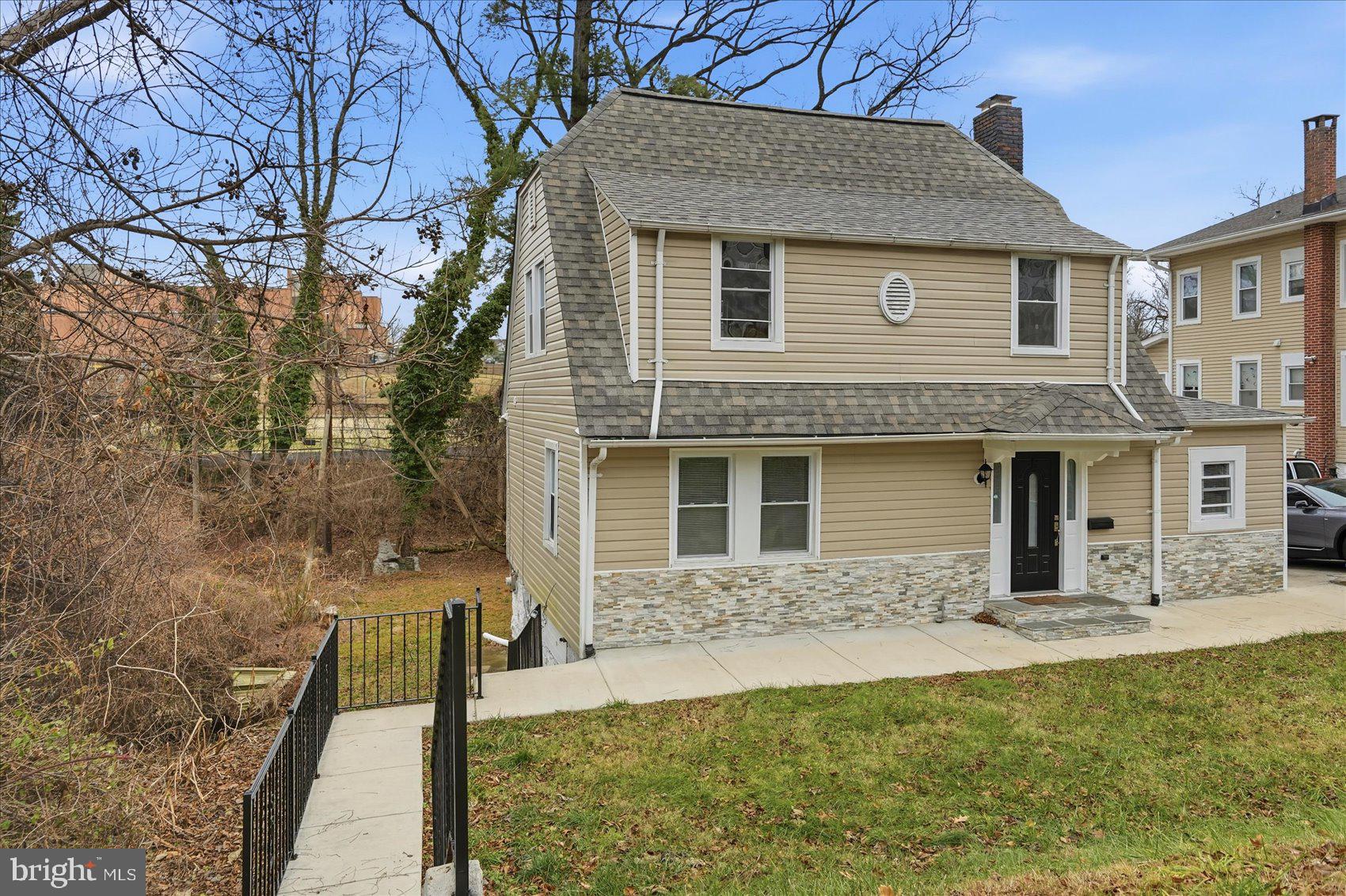 FAIRMOUNT PARK - Residential