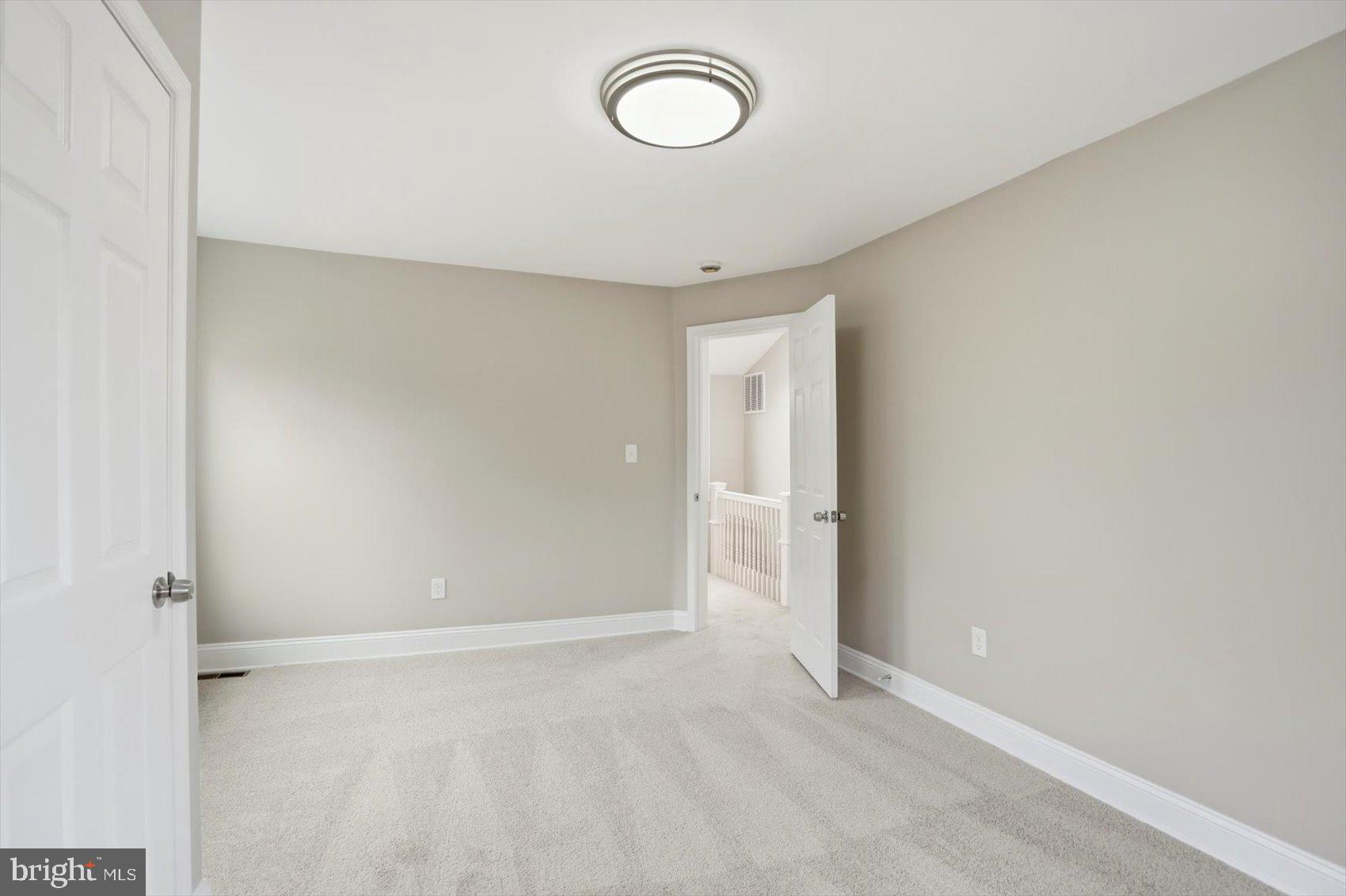 FAIRMOUNT PARK - Residential