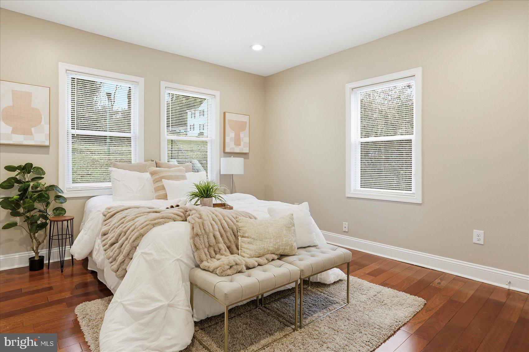 FAIRMOUNT PARK - Residential