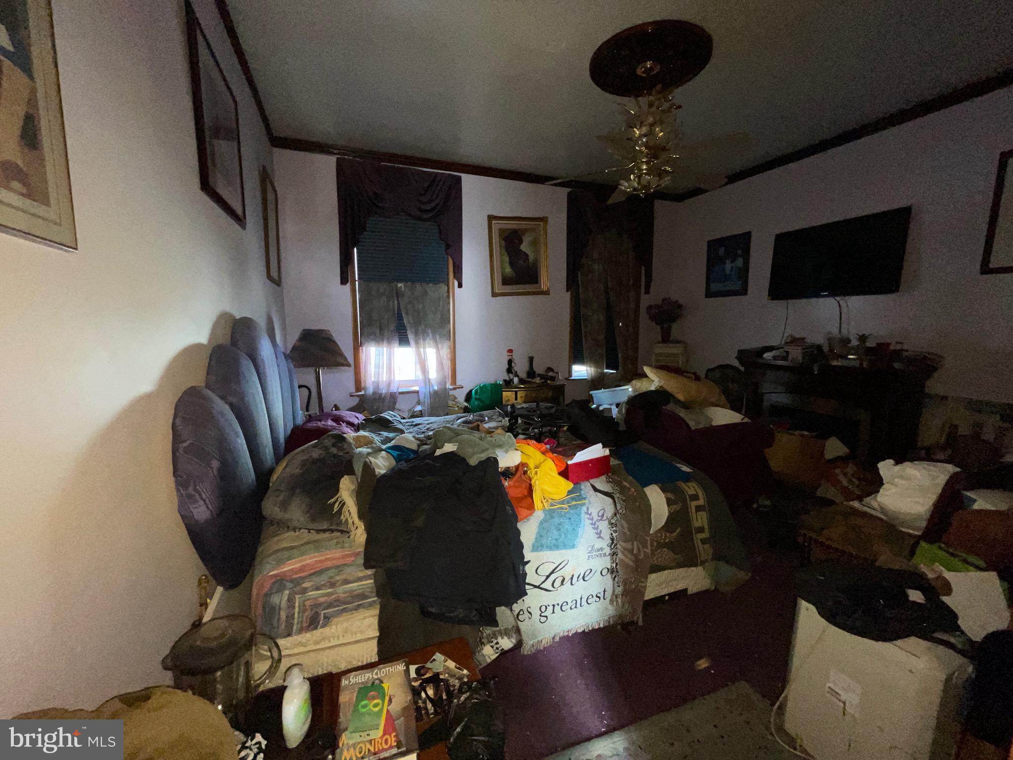 STRAWBERRY MANSION - Residential