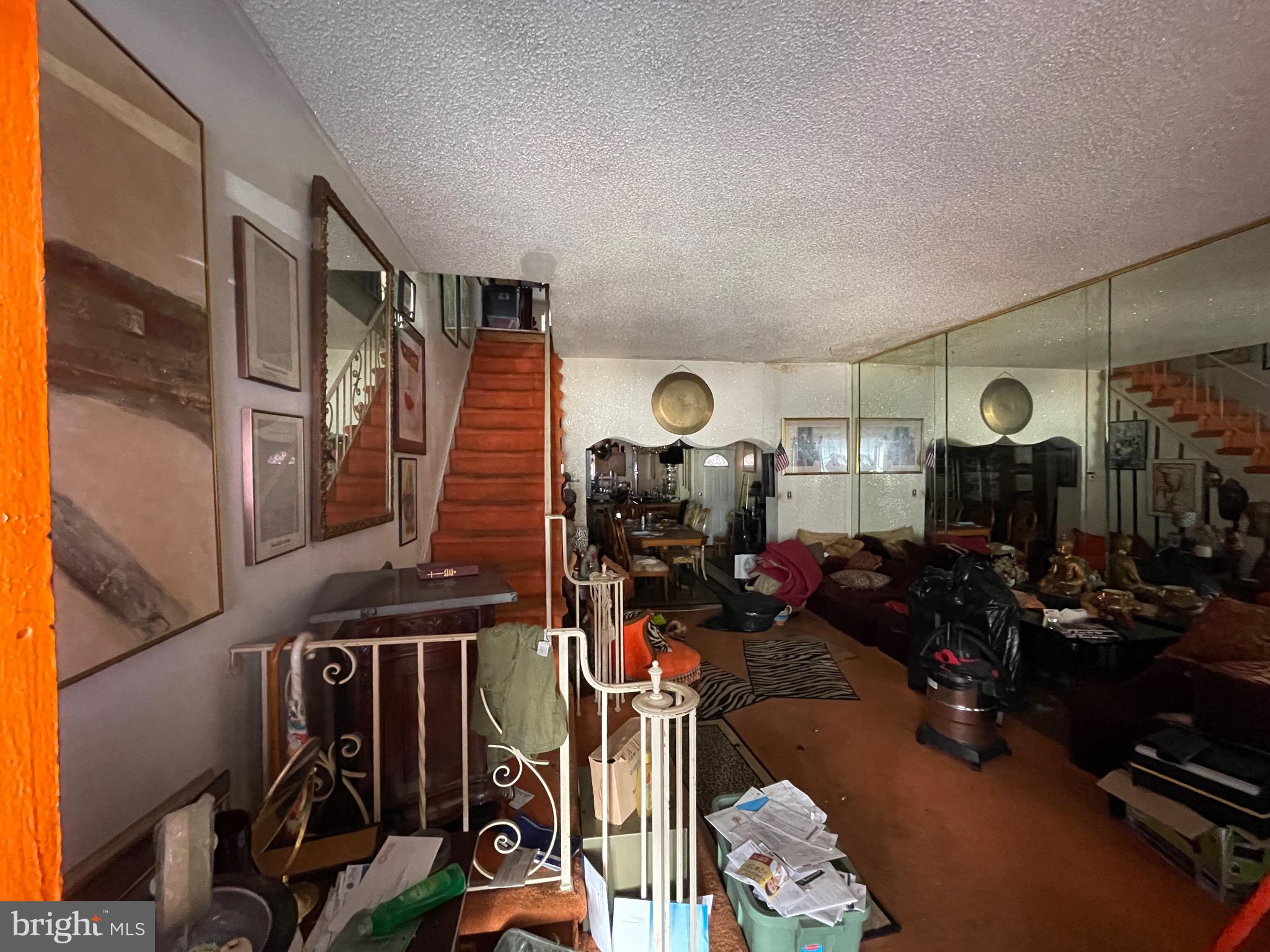 STRAWBERRY MANSION - Residential