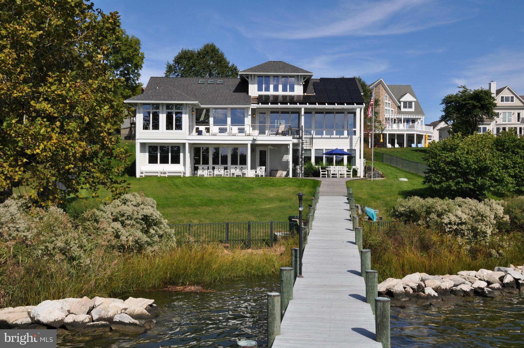 RHODE POINT - Residential