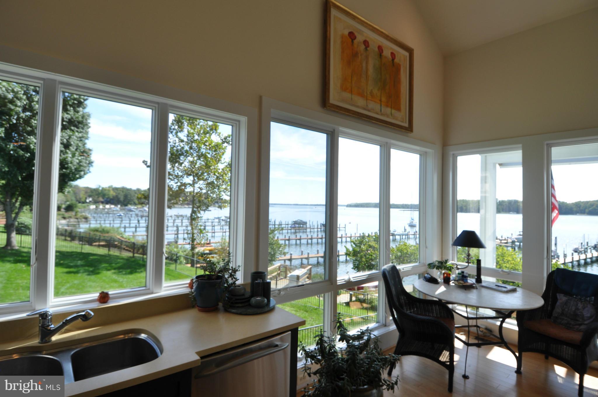 RHODE POINT - Residential