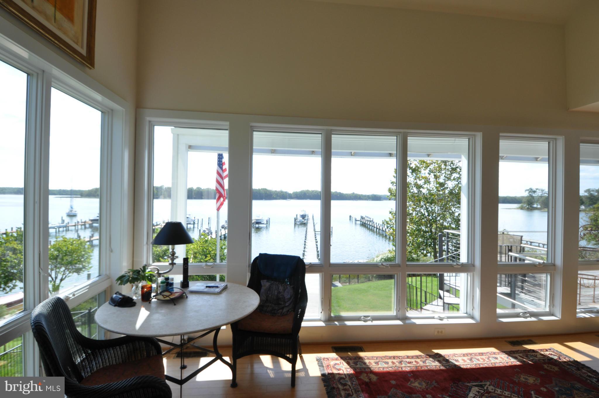 RHODE POINT - Residential