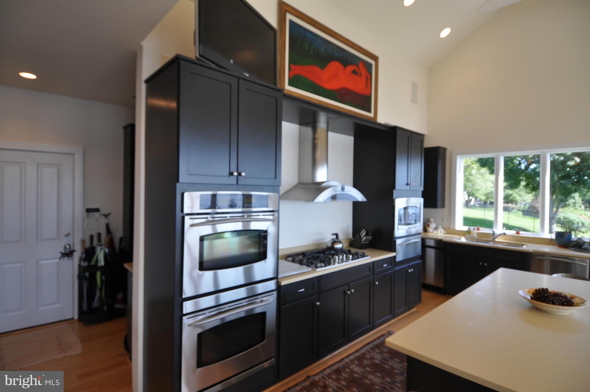 RHODE POINT - Residential