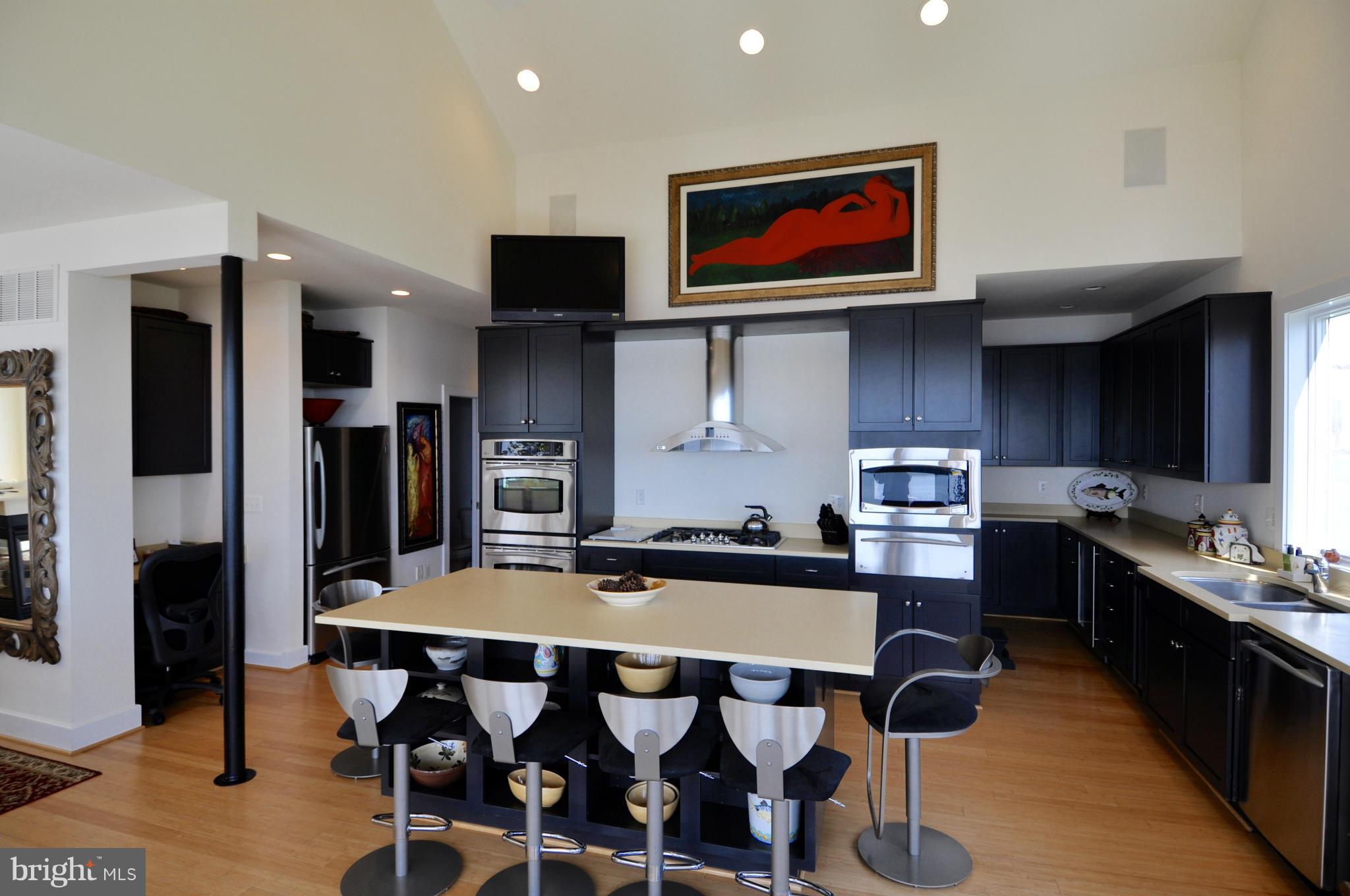 RHODE POINT - Residential