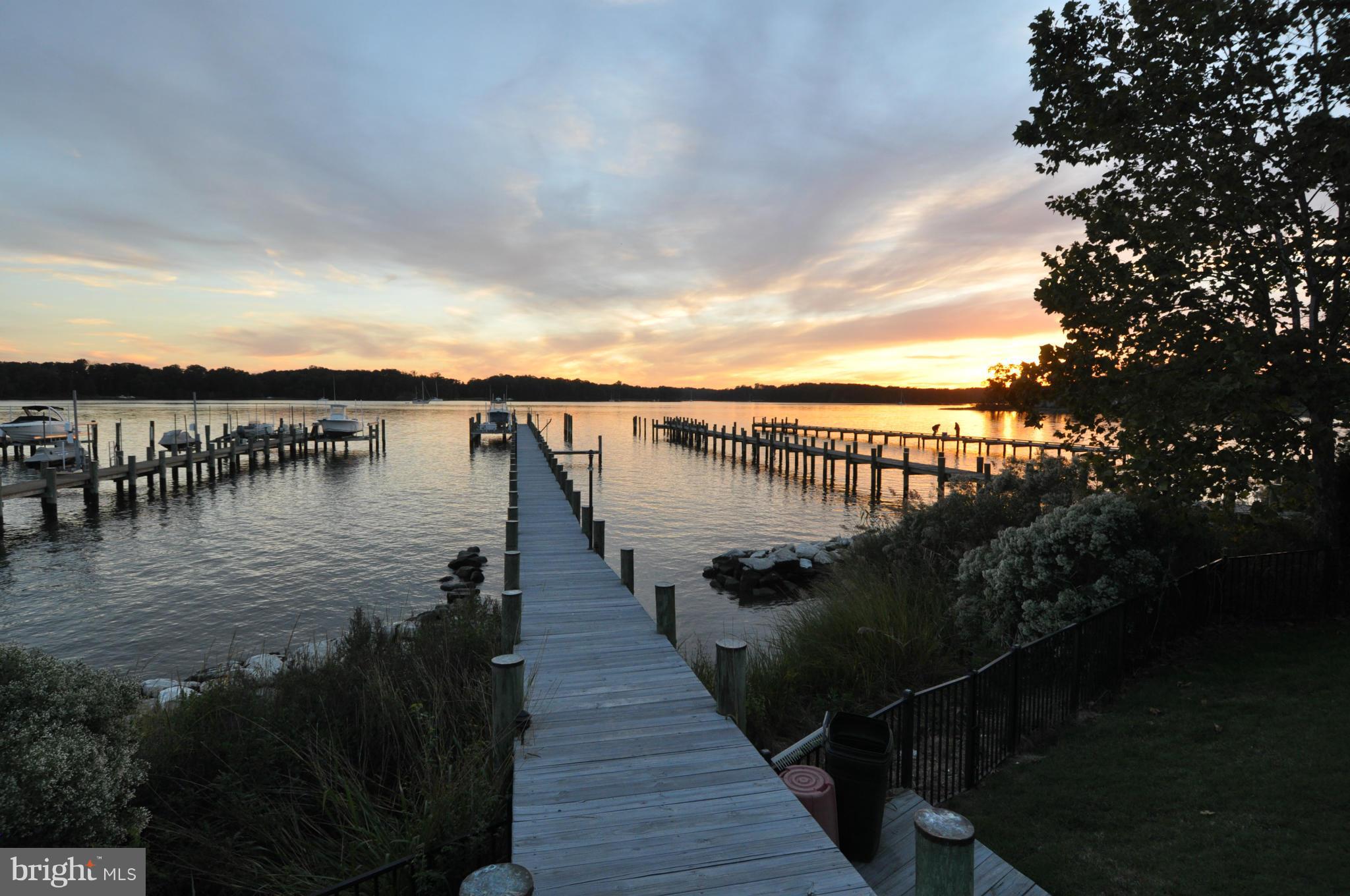 RHODE POINT - Residential