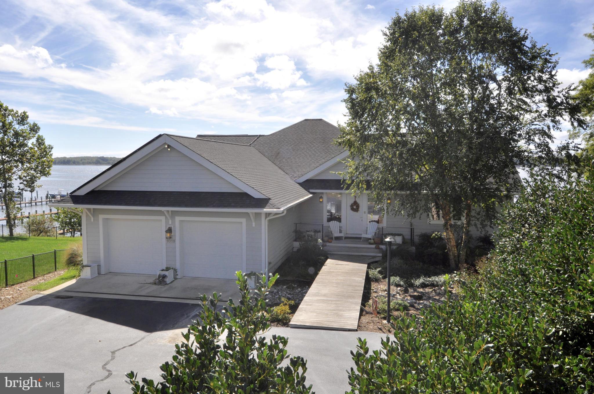 RHODE POINT - Residential