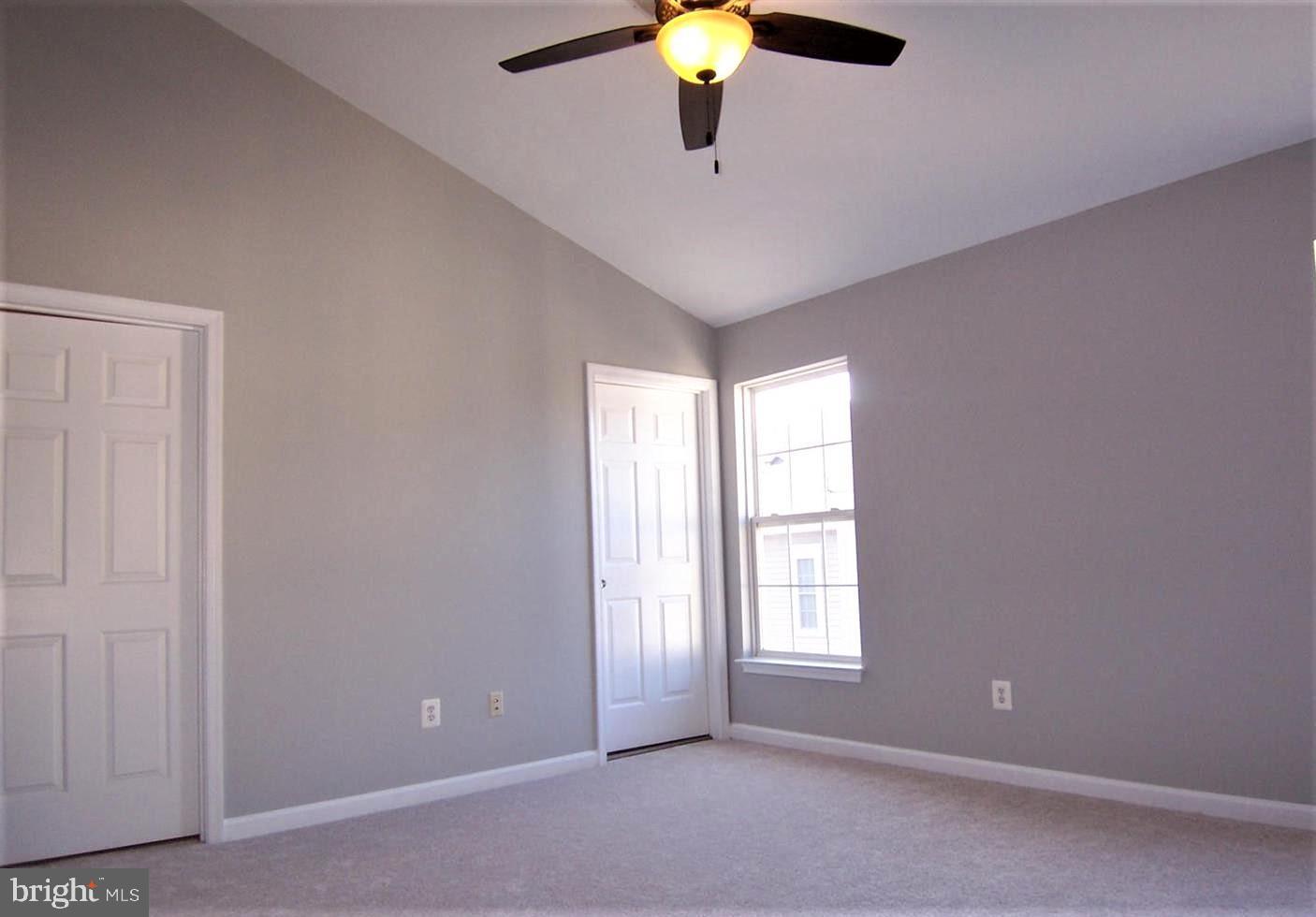 CARR AT CEDAR LAKES - Residential Lease