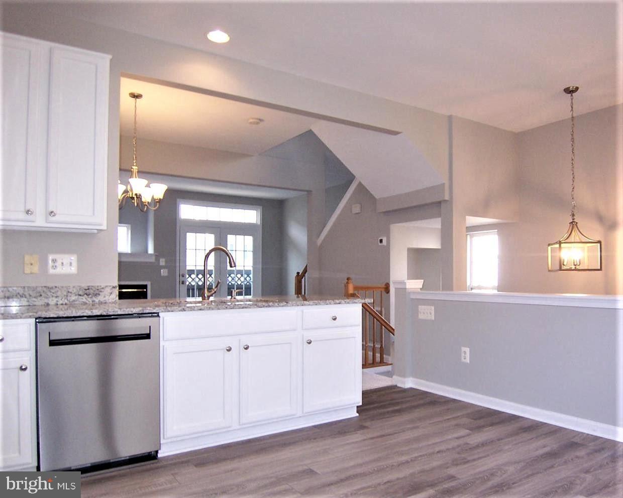 CARR AT CEDAR LAKES - Residential Lease