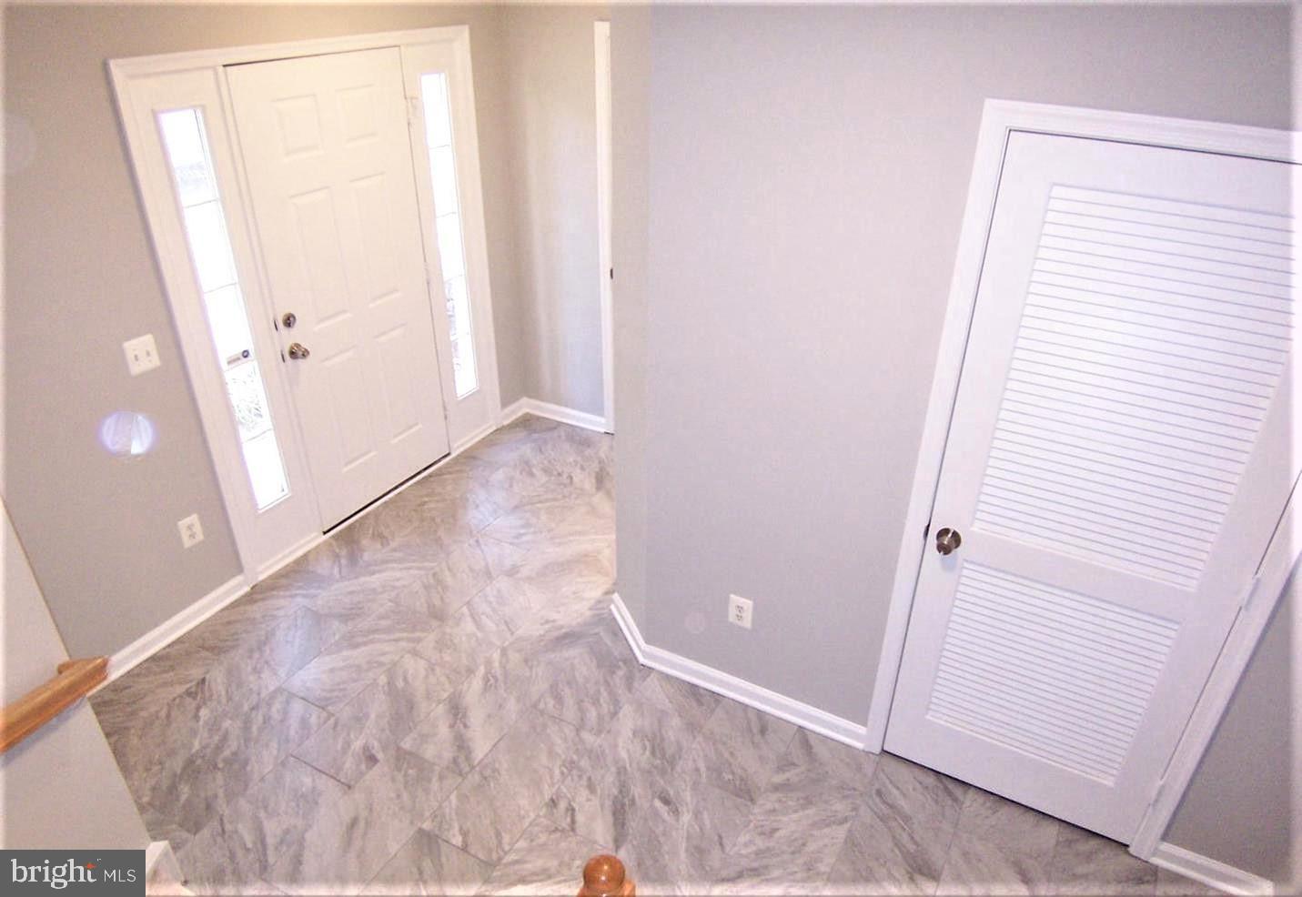 CARR AT CEDAR LAKES - Residential Lease