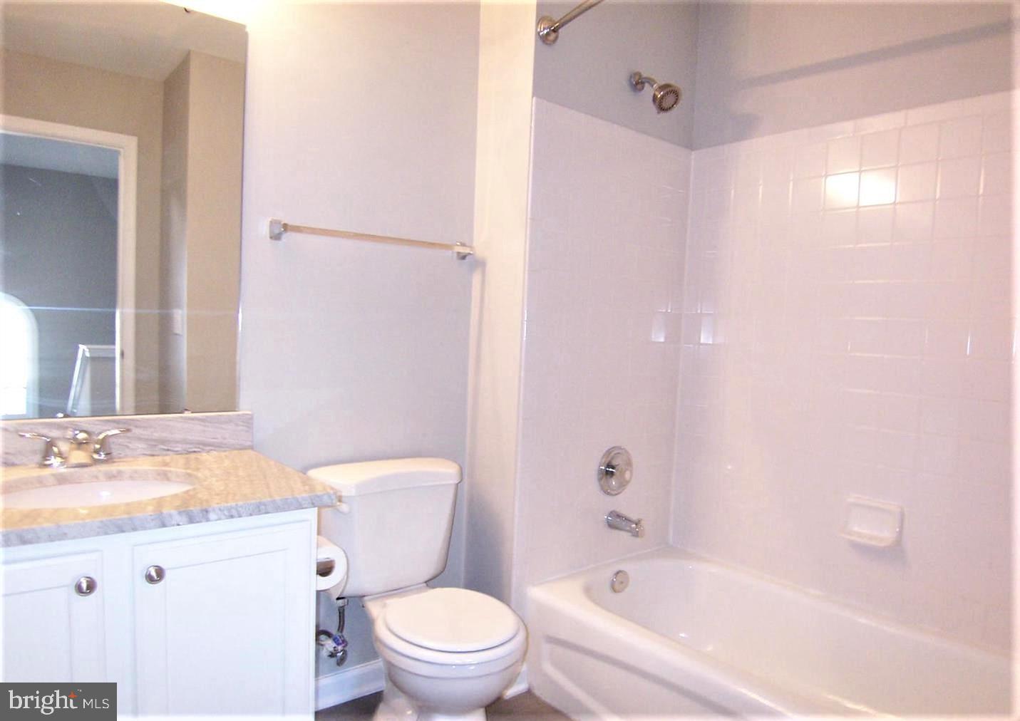 CARR AT CEDAR LAKES - Residential Lease