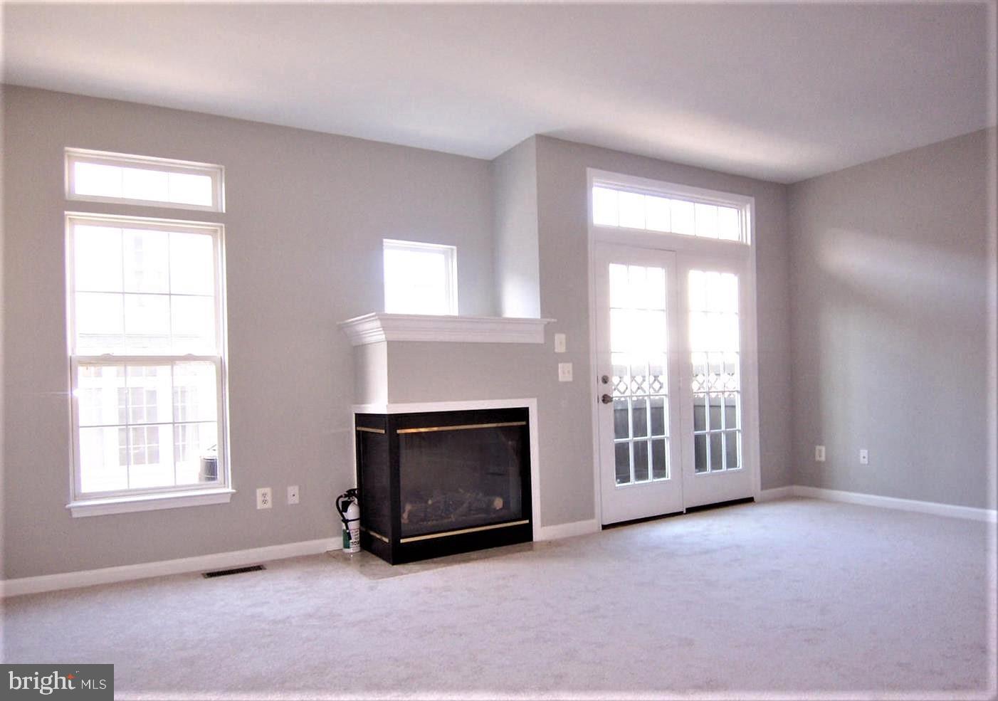 CARR AT CEDAR LAKES - Residential Lease