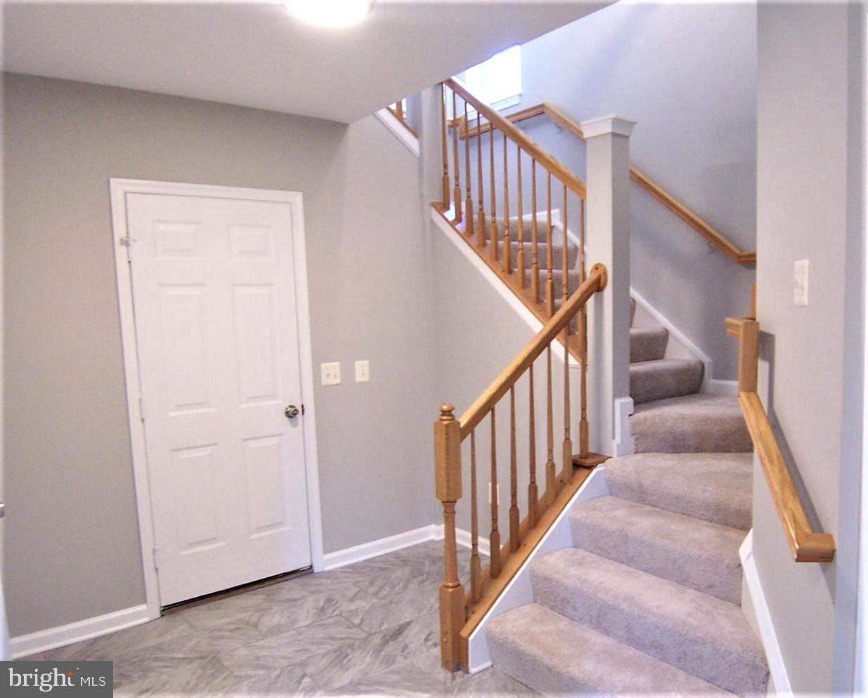 CARR AT CEDAR LAKES - Residential Lease