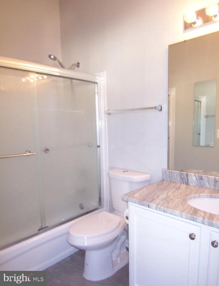 CARR AT CEDAR LAKES - Residential Lease