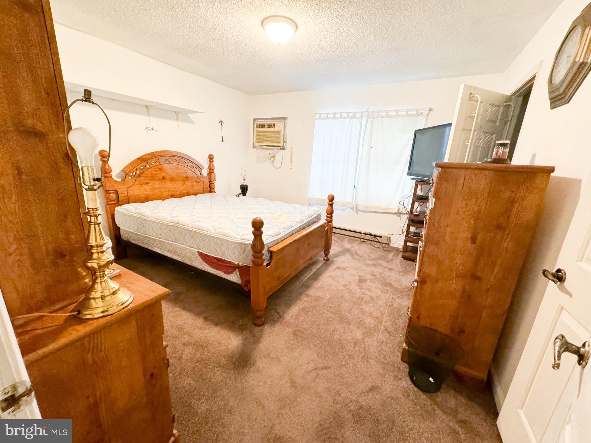 WILLOW BROOK - Residential