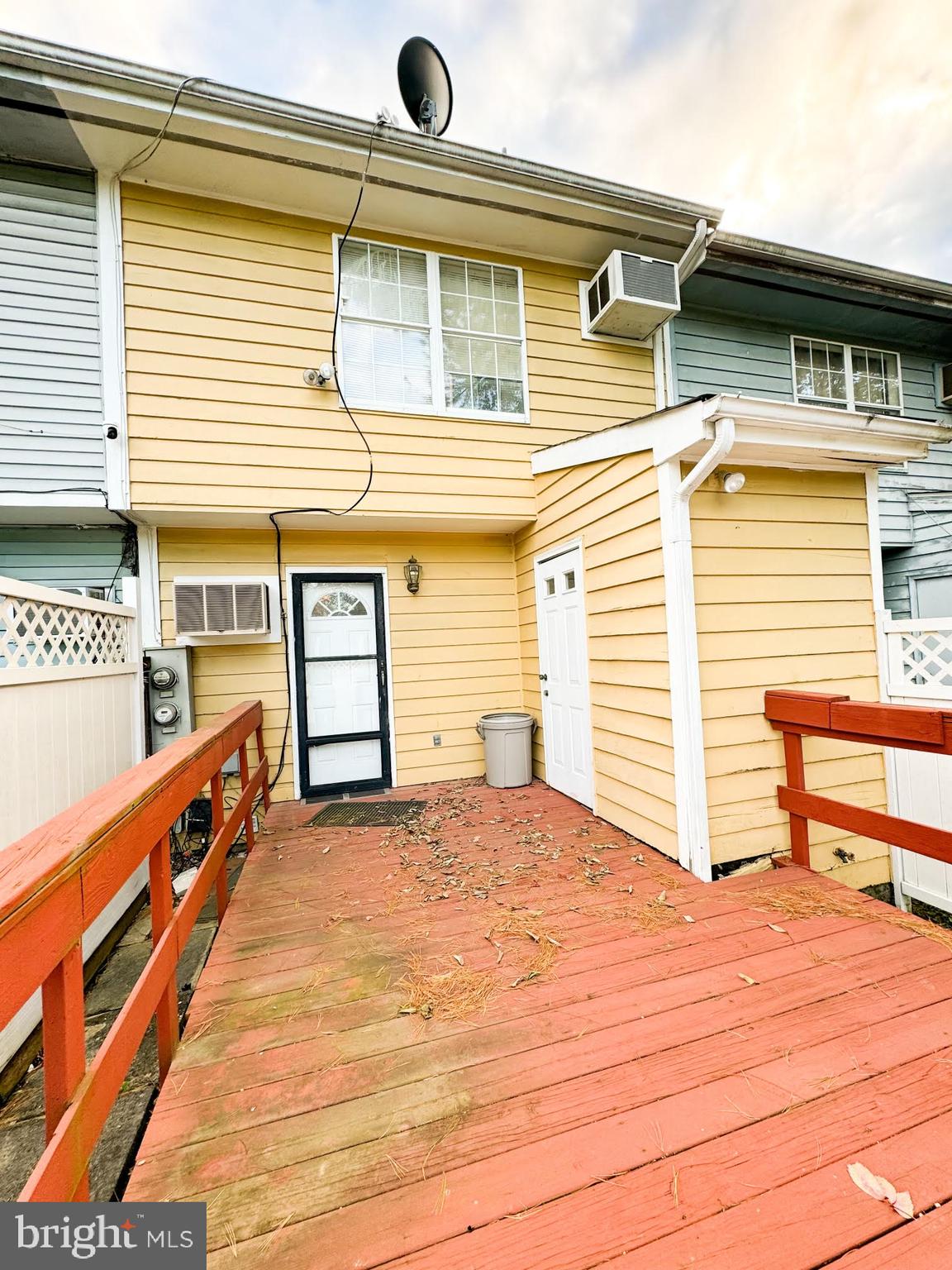 WILLOW BROOK - Residential