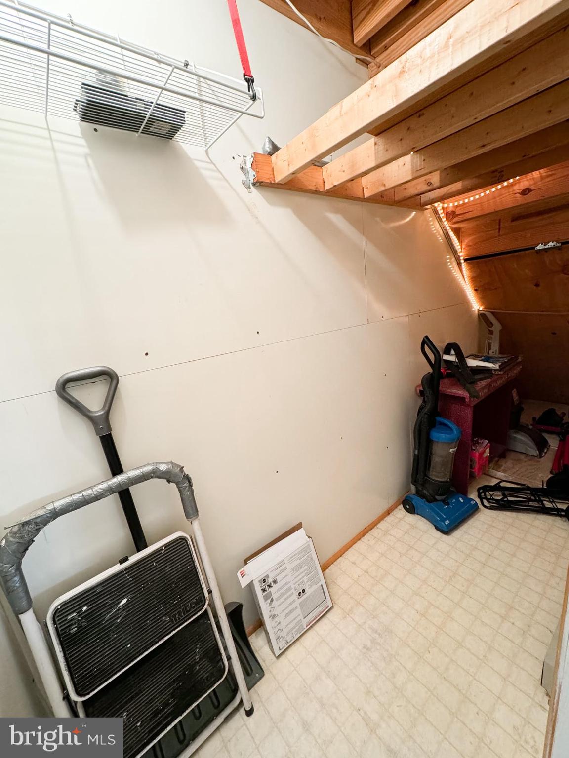 WILLOW BROOK - Residential