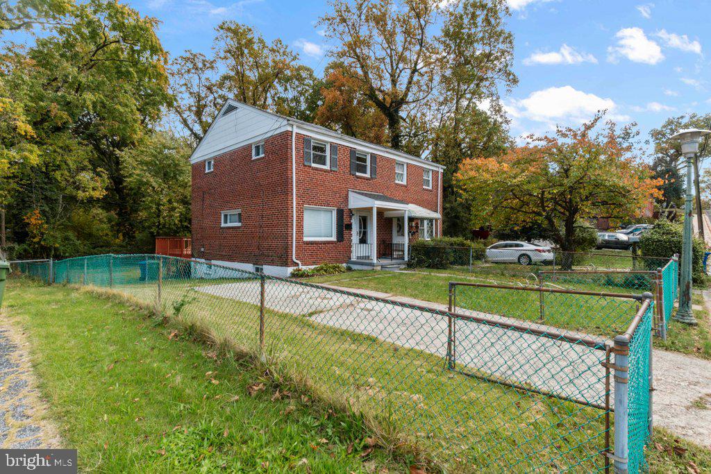 HAMILTON HEIGHTS - Residential