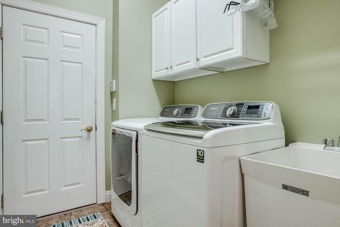 REGENCY AT DOMINION VALLEY - Residential