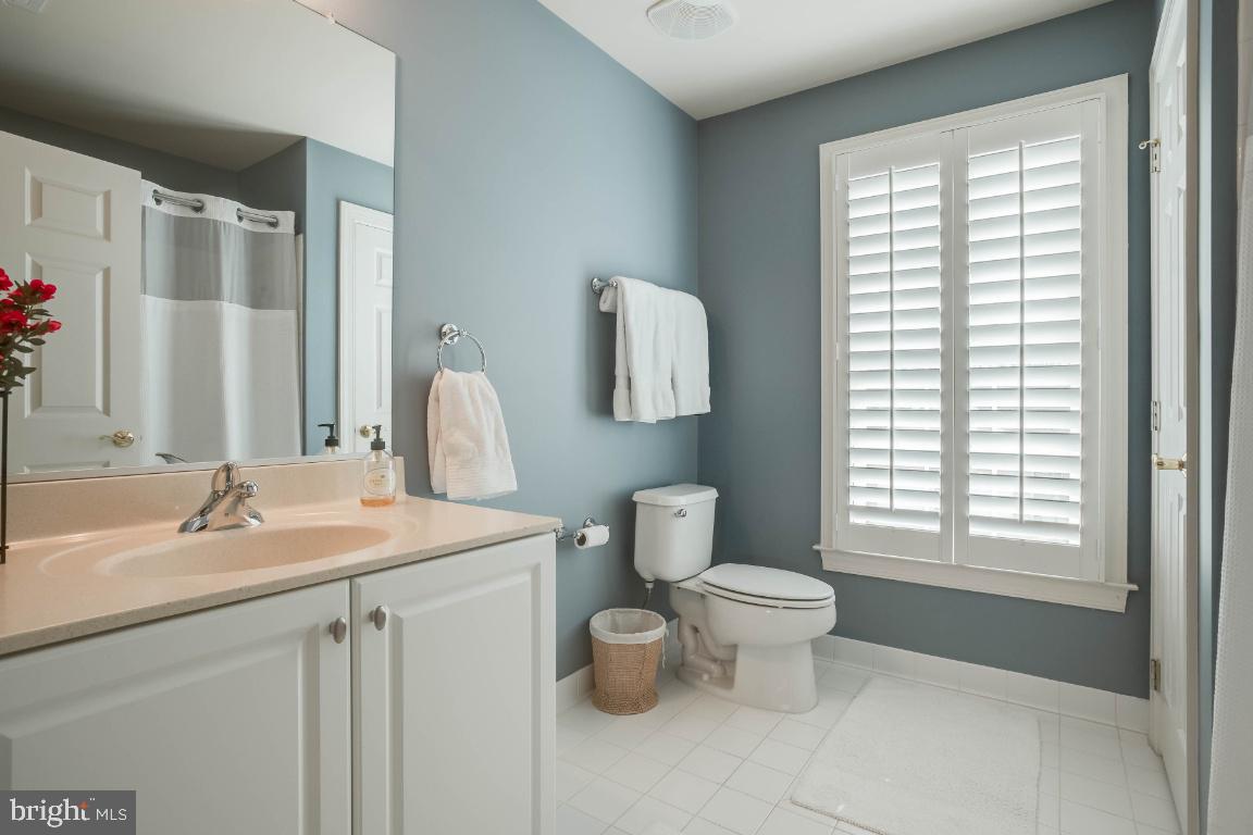 REGENCY AT DOMINION VALLEY - Residential