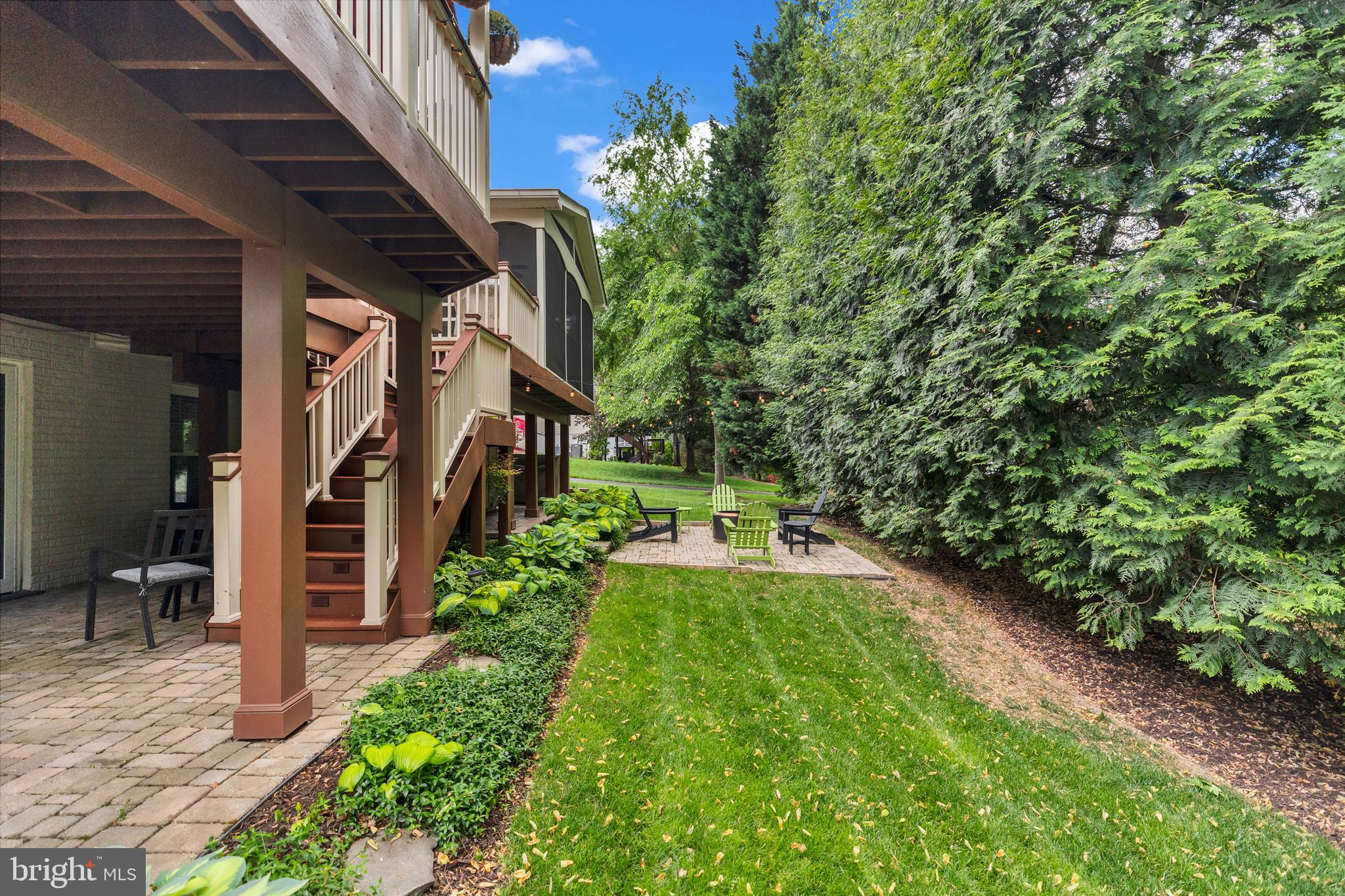 CROSSPOINTE - Residential