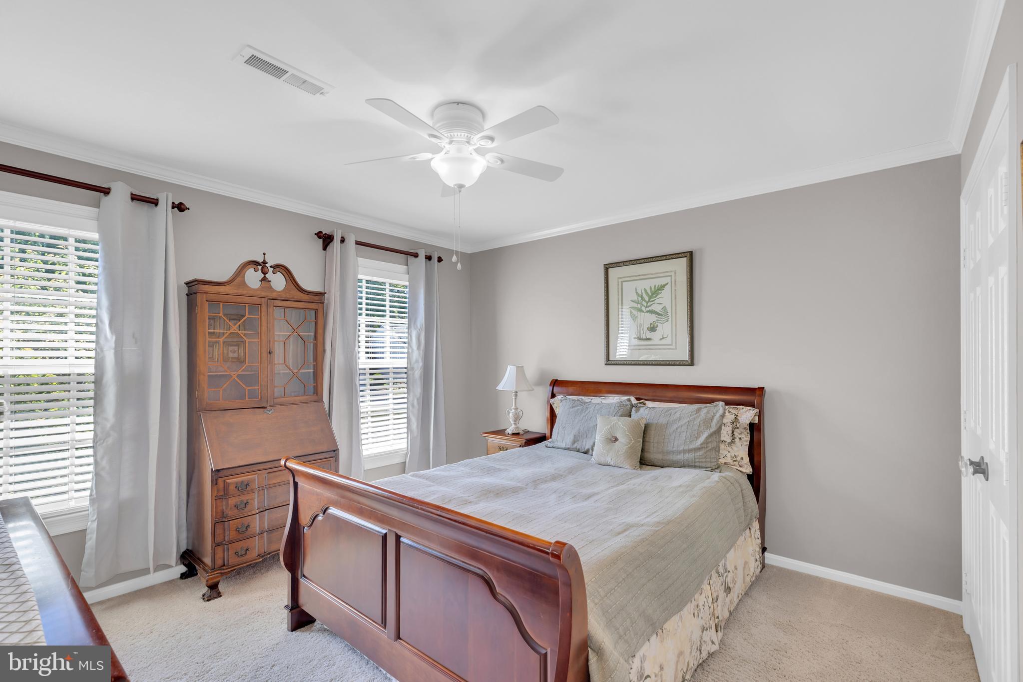 CROSSPOINTE - Residential