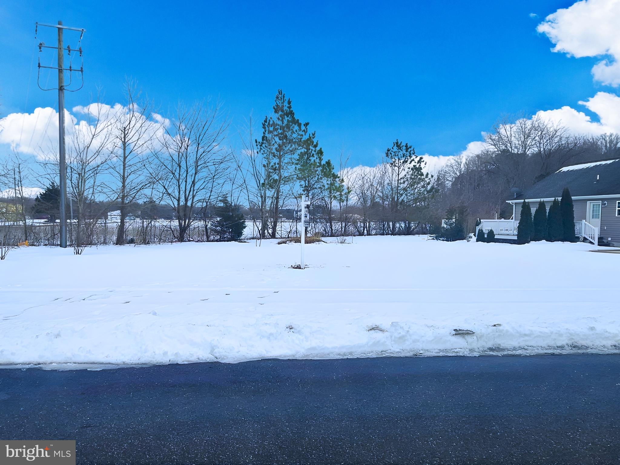 INGRAM VILLAGE - Residential