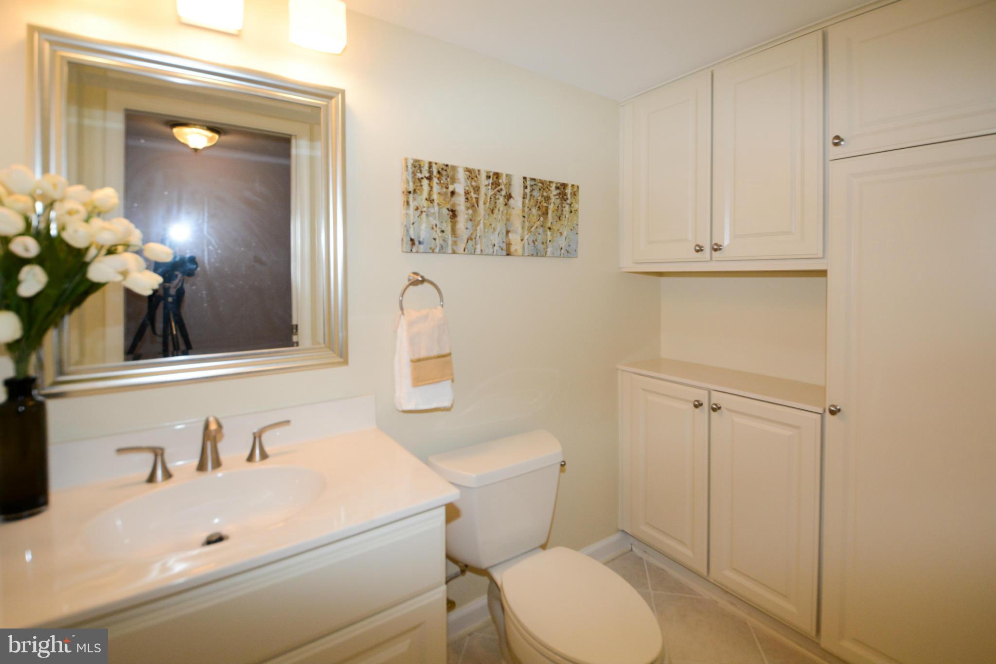 BURKE CENTRE - Residential Lease