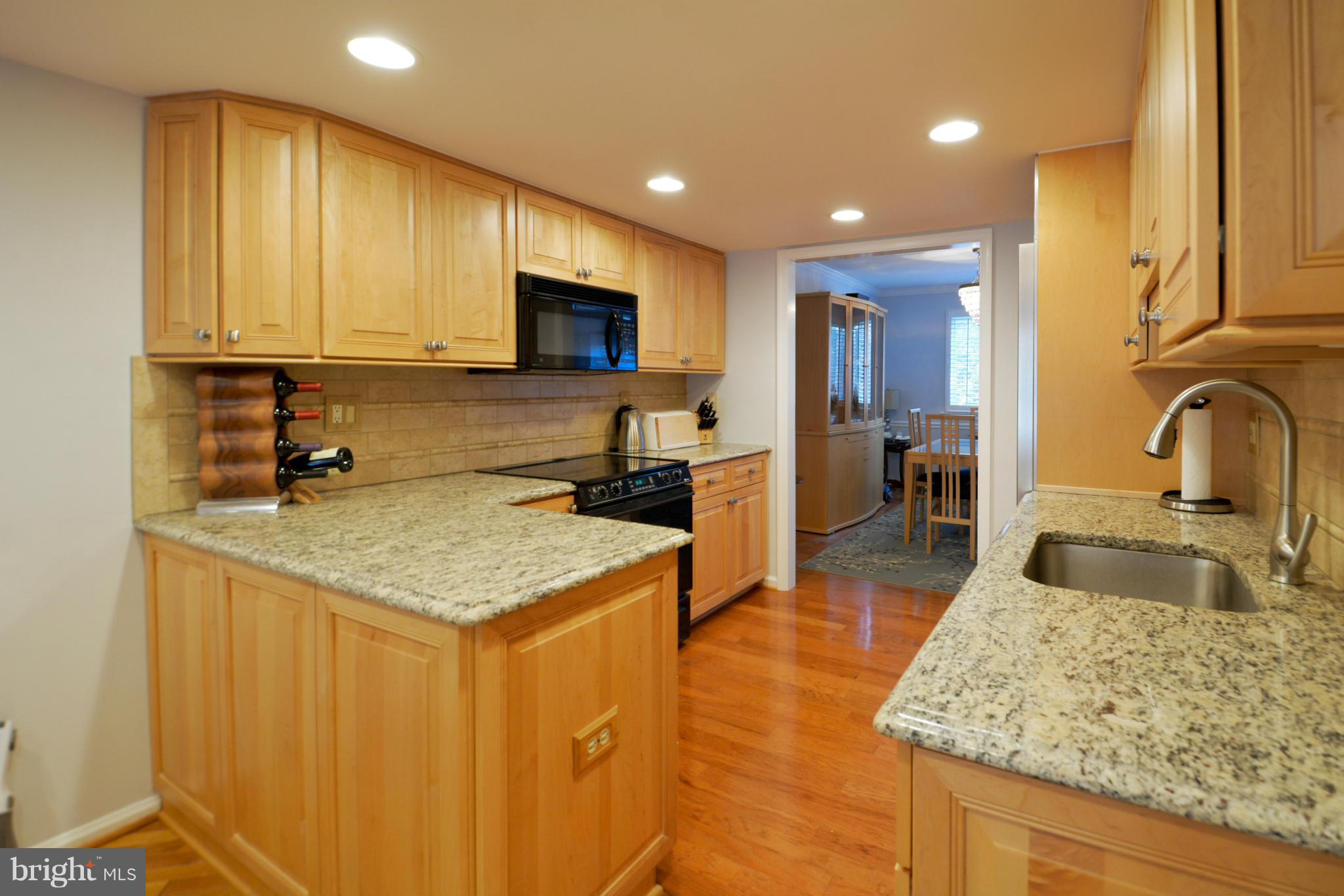 BURKE CENTRE - Residential Lease