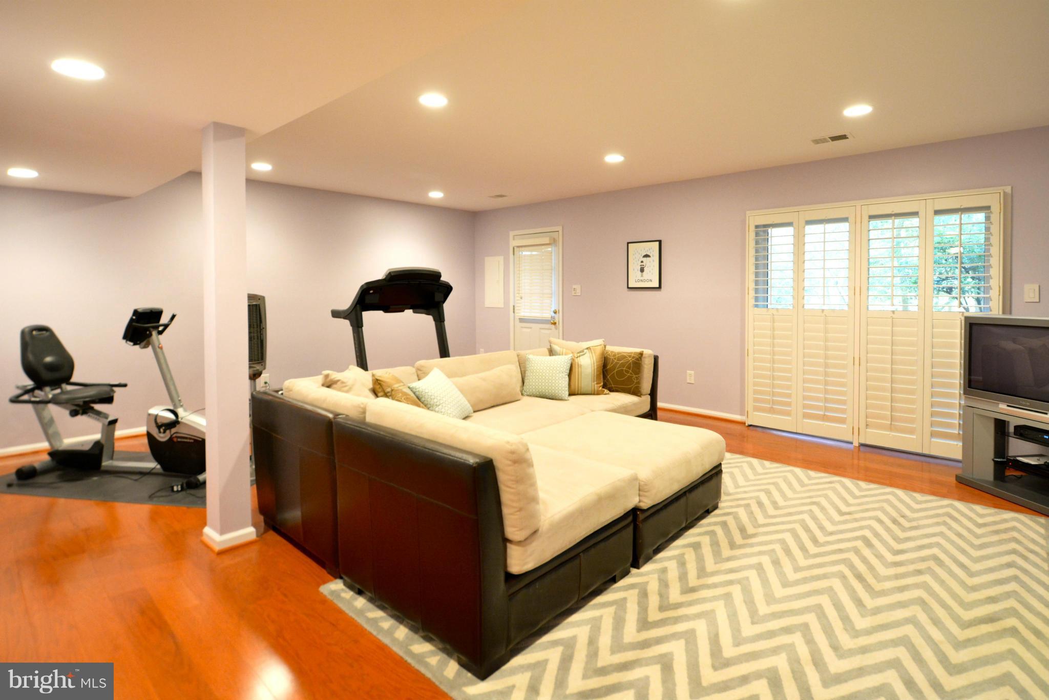 BURKE CENTRE - Residential Lease