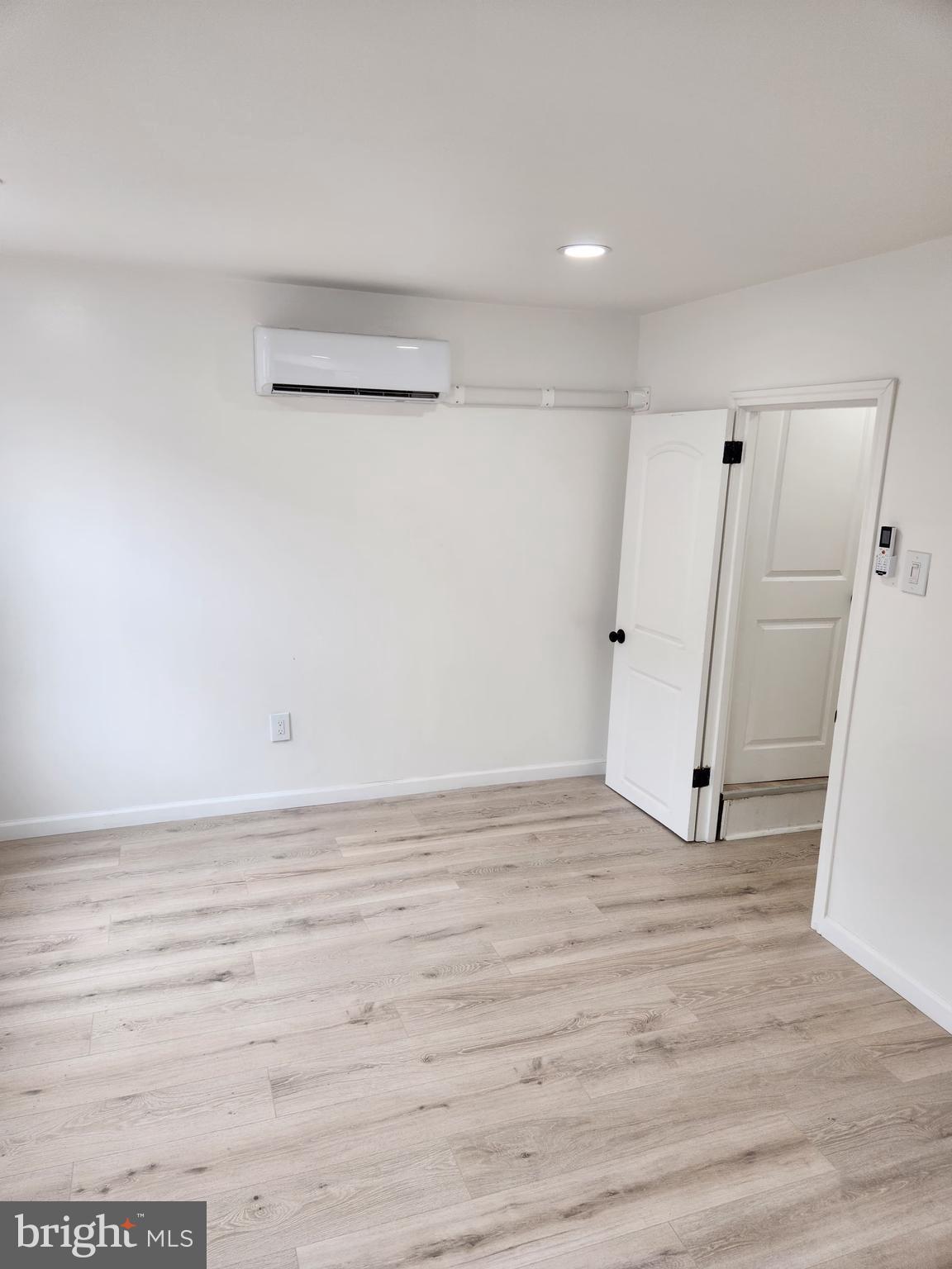 BELLA VISTA - Residential Lease