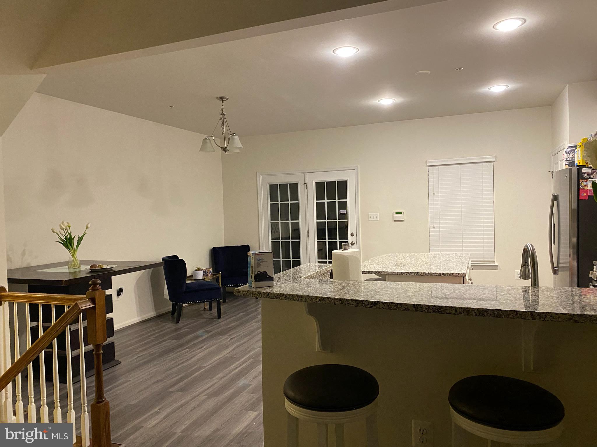 LANDSDALE - Residential