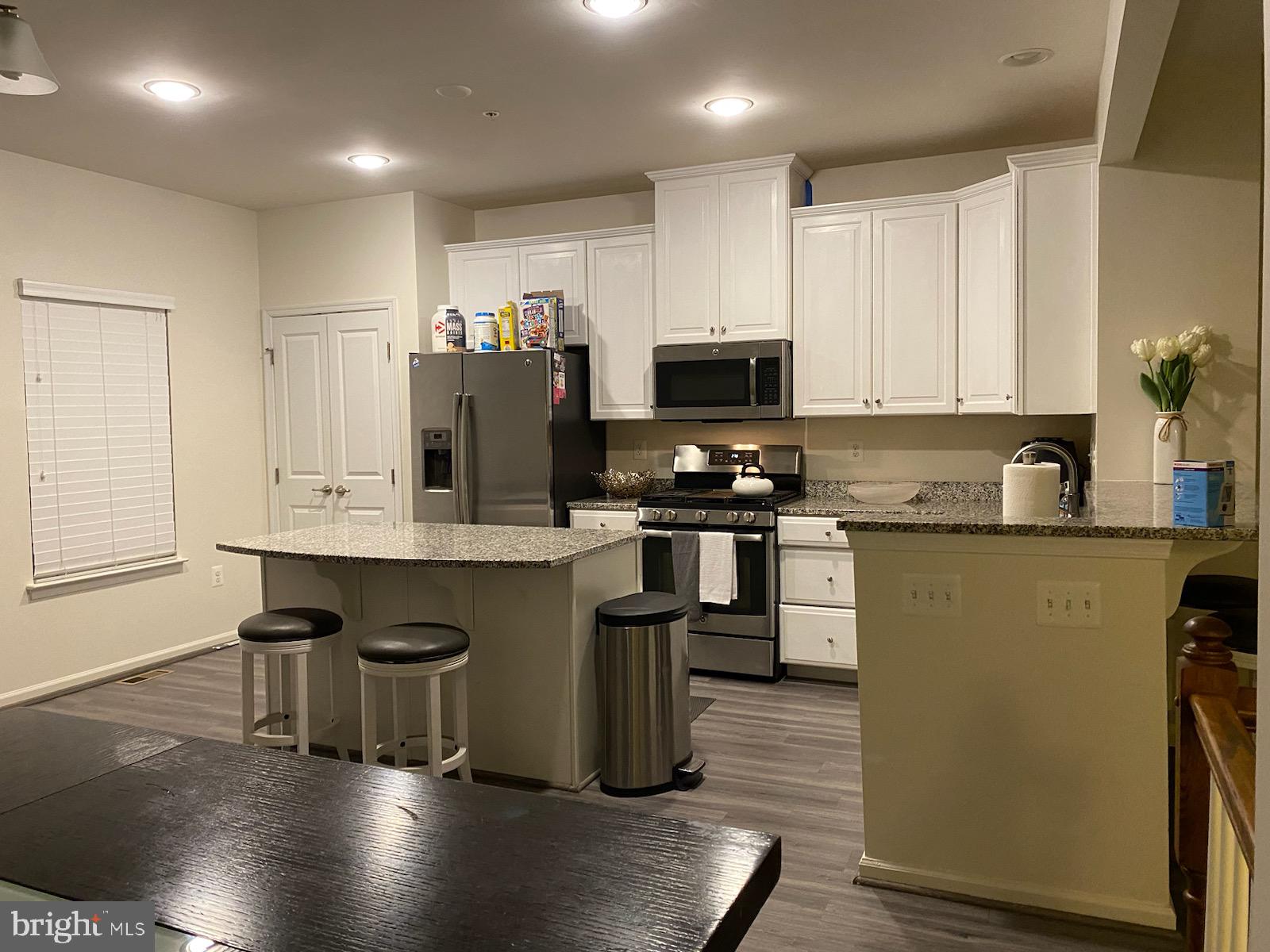 LANDSDALE - Residential