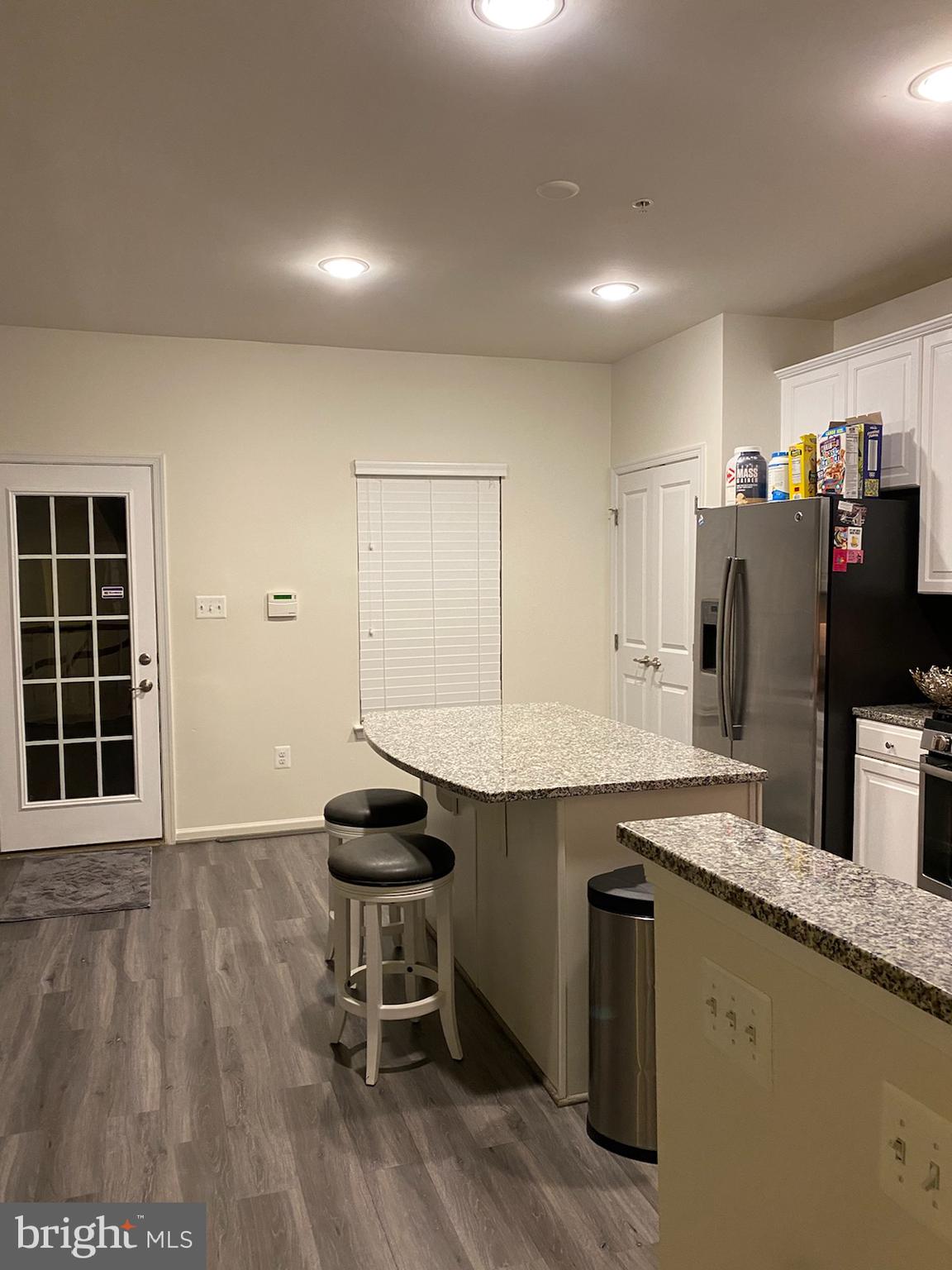 LANDSDALE - Residential