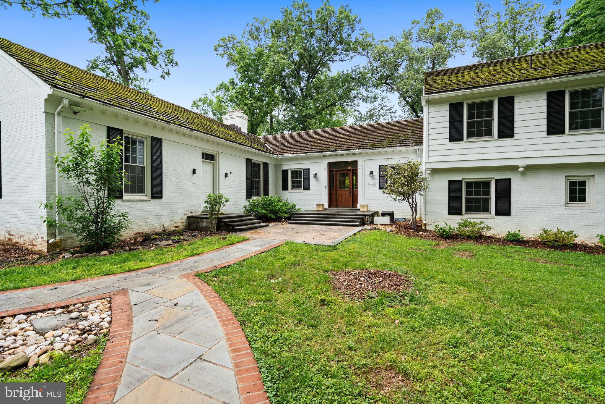 6613 BRADLEY BOULEVARD
