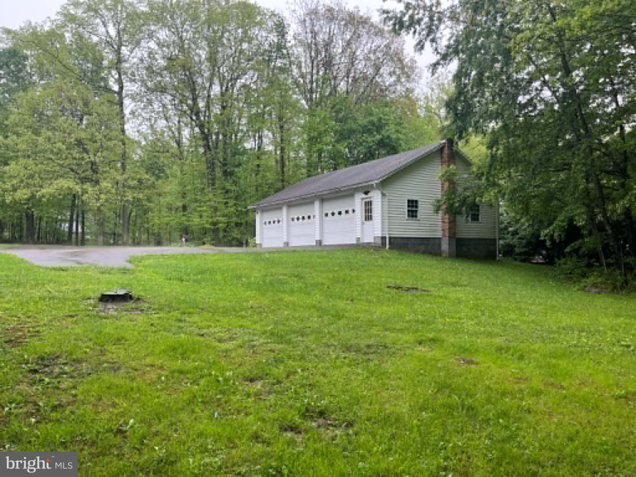 HARE HOLLOW - Residential