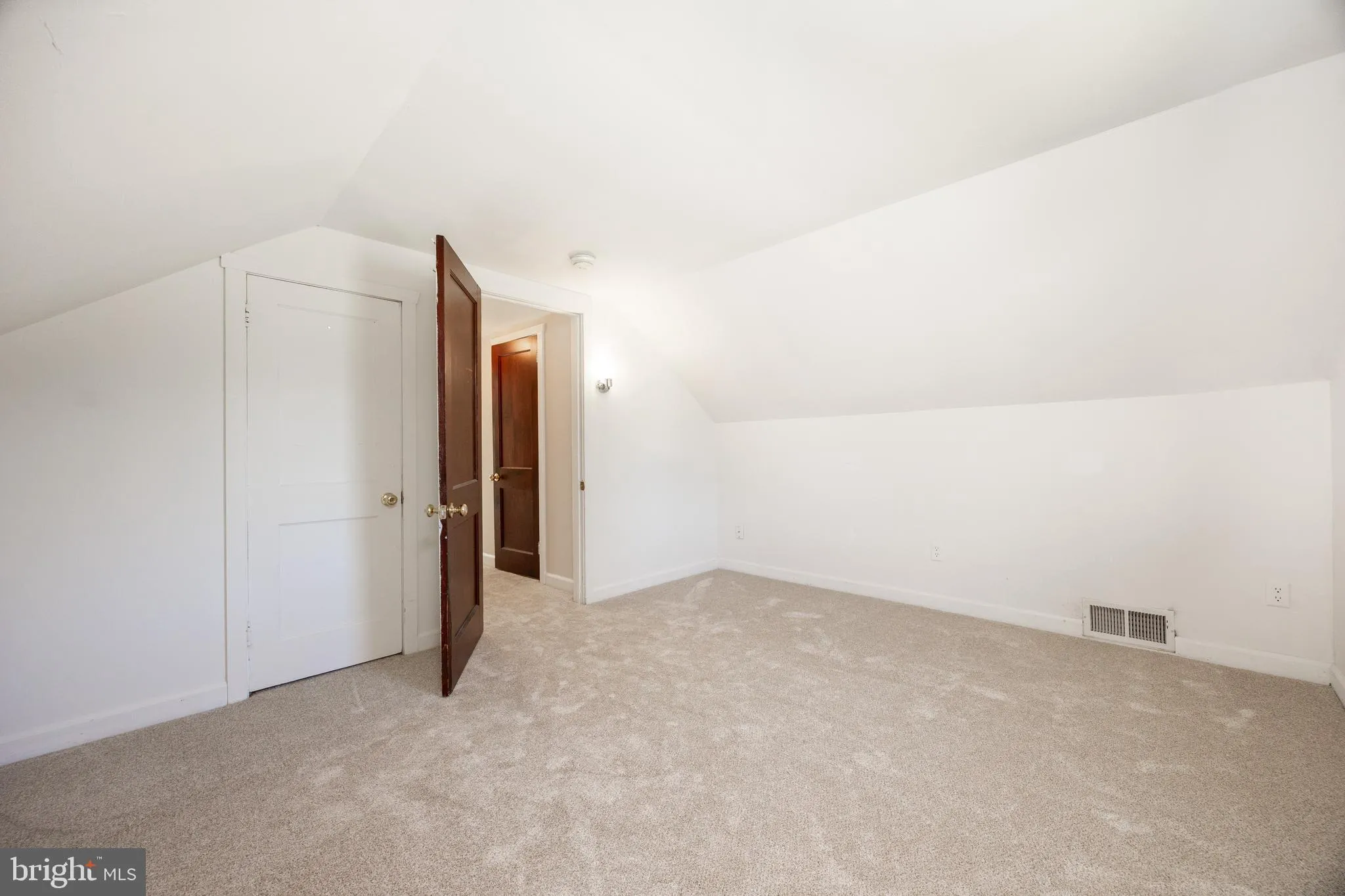 Hatfield, Pennsylvania 19440, United States, 4 Bedrooms Bedrooms, ,2 BathroomsBathrooms,Residential,Active,200007