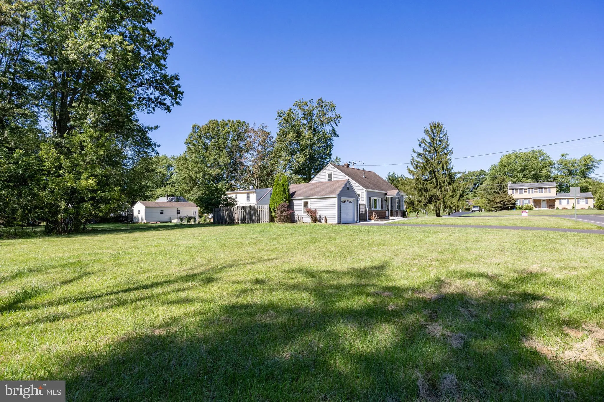 Hatfield, Pennsylvania 19440, United States, 4 Bedrooms Bedrooms, ,2 BathroomsBathrooms,Residential,Active,200007