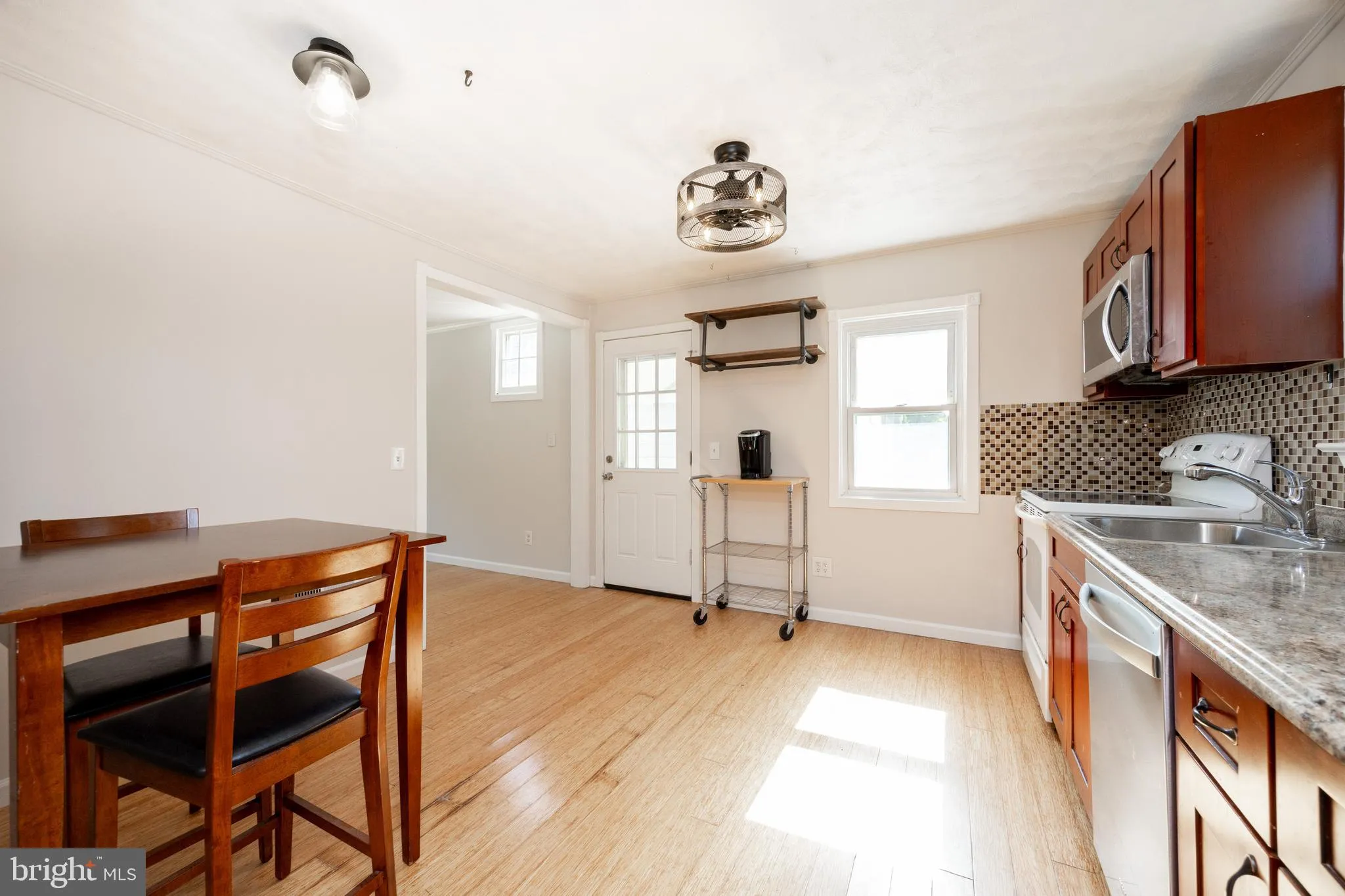 Hatfield, Pennsylvania 19440, United States, 4 Bedrooms Bedrooms, ,2 BathroomsBathrooms,Residential,Active,200007