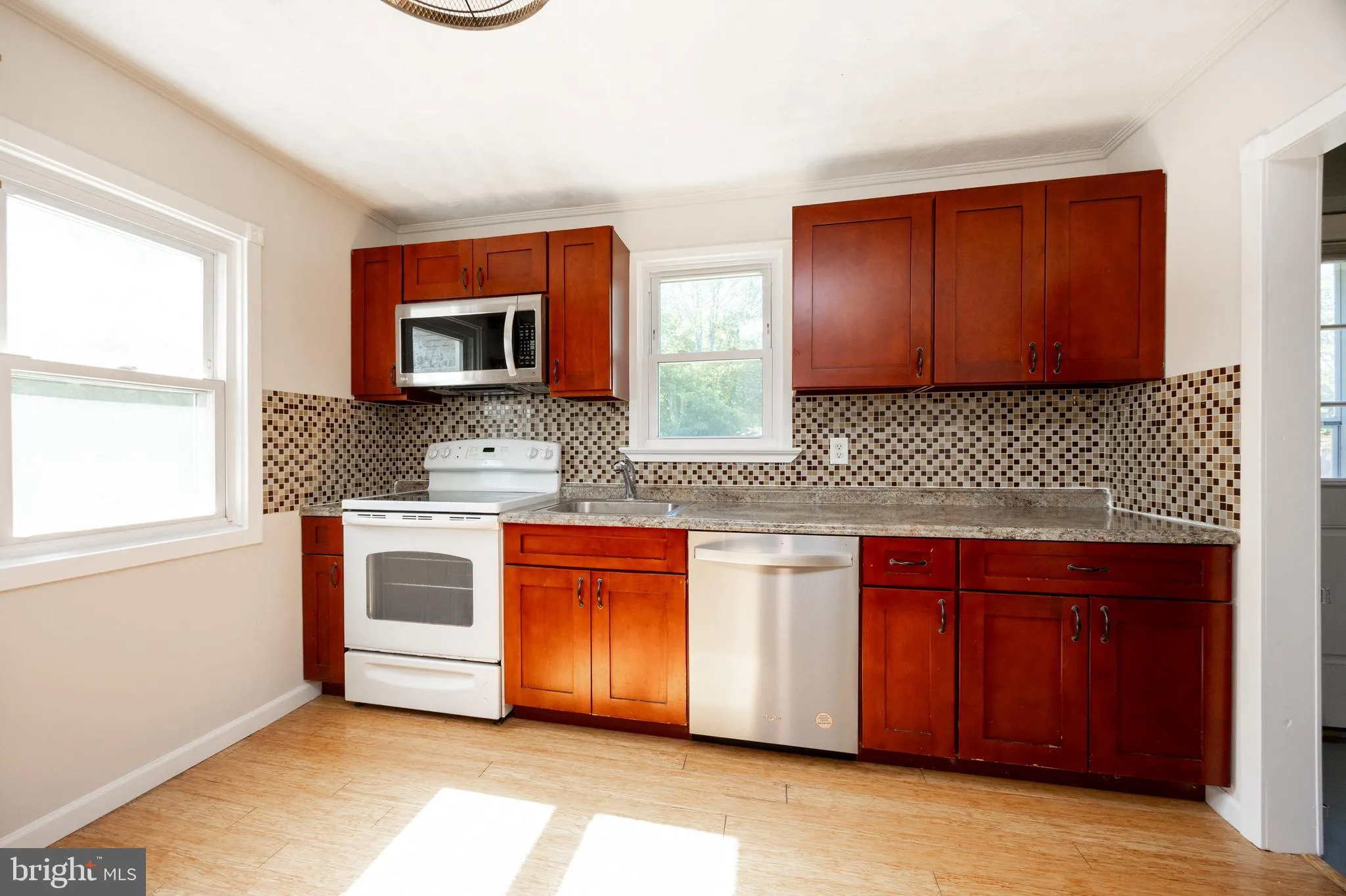 Hatfield, Pennsylvania 19440, United States, 4 Bedrooms Bedrooms, ,2 BathroomsBathrooms,Residential,Active,200007