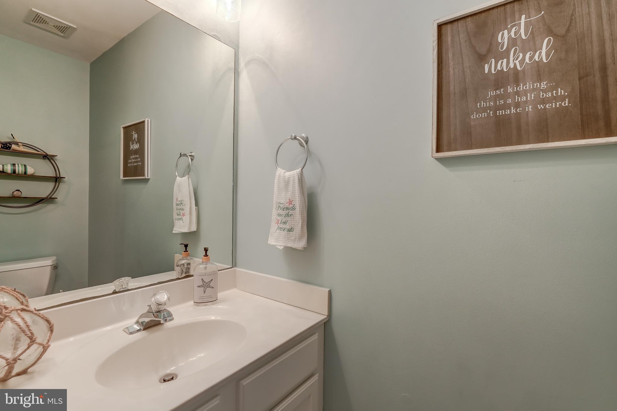 LAKE ANNA PLAZA - Residential