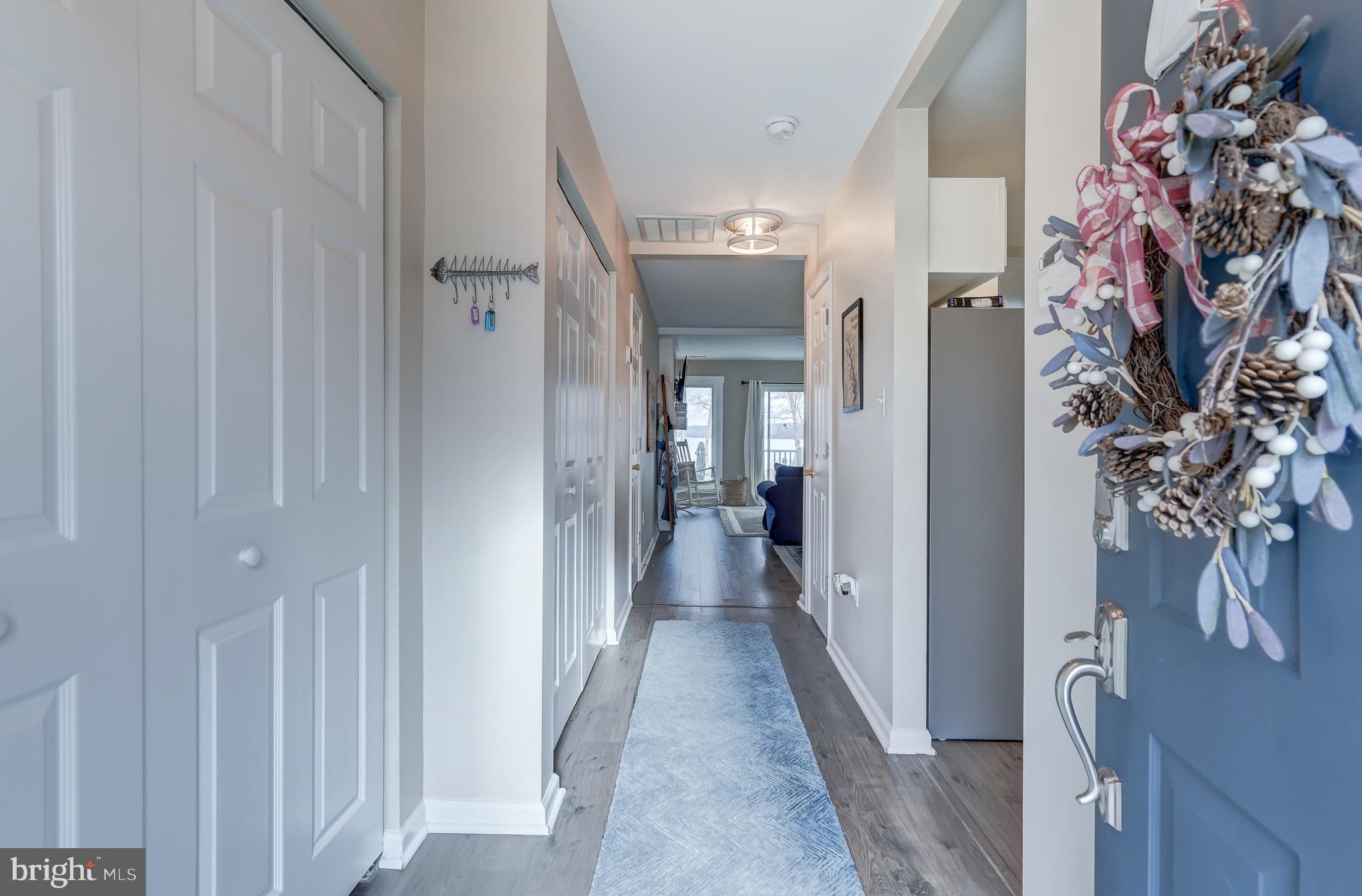 LAKE ANNA PLAZA - Residential