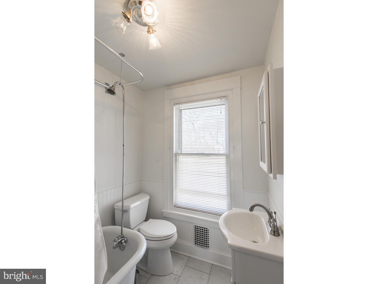 FLOURTOWN - Residential