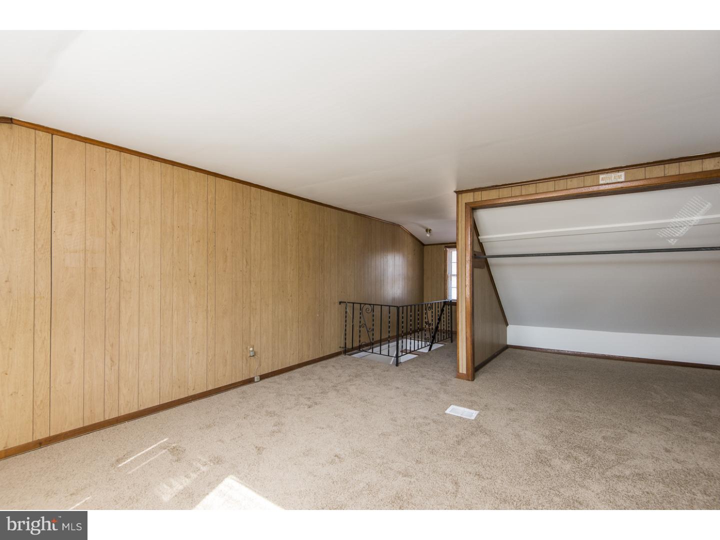 FLOURTOWN - Residential