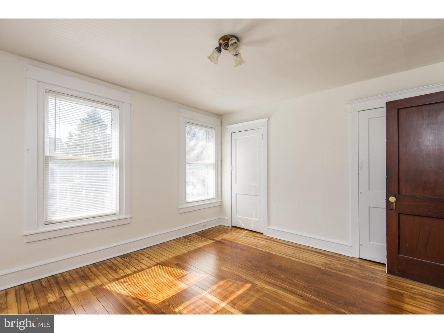 FLOURTOWN - Residential