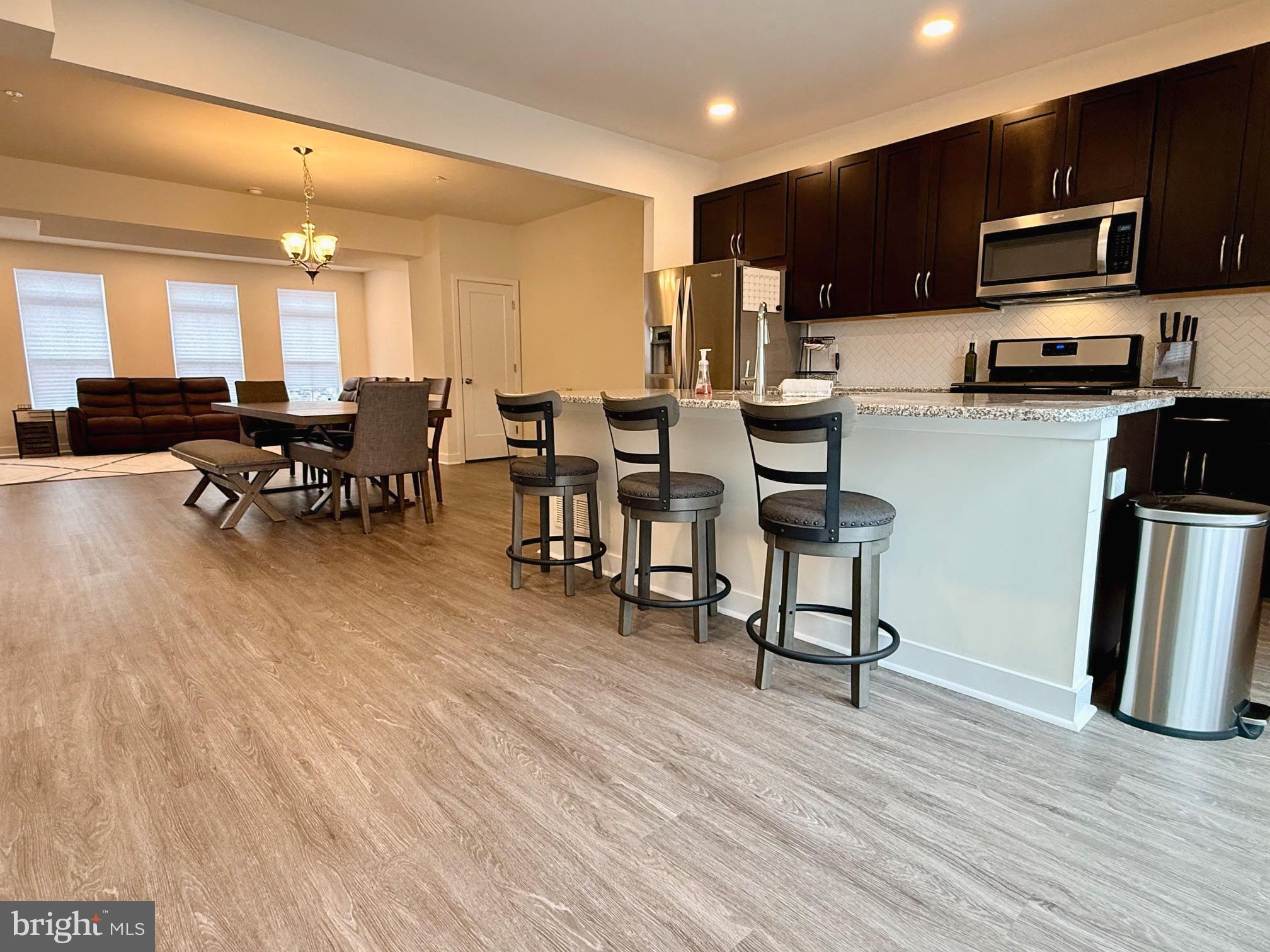 44 INDEPENDENCE COURT