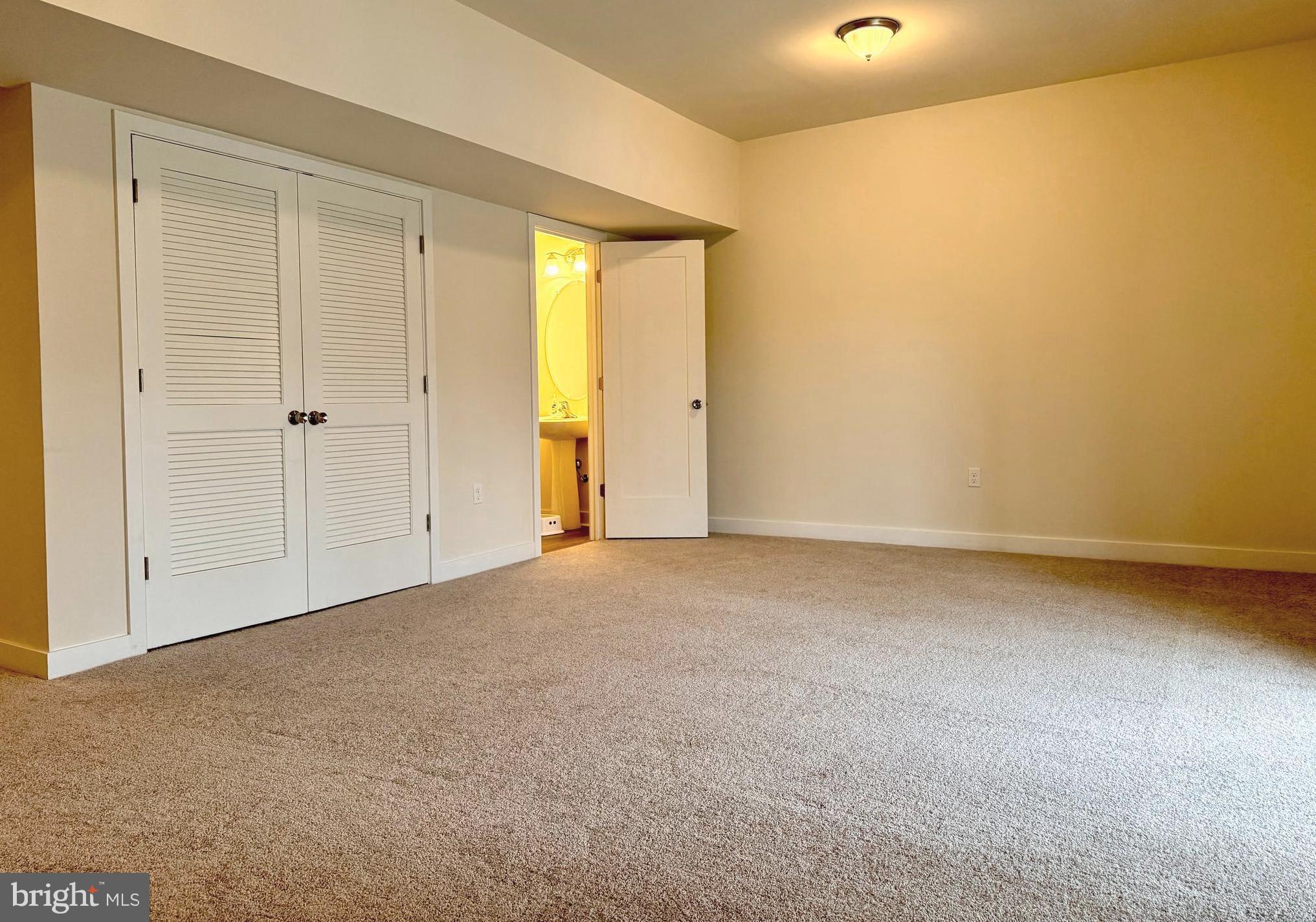 THE FIELDS AT CONSTITUTION SQUARE - Residential Lease