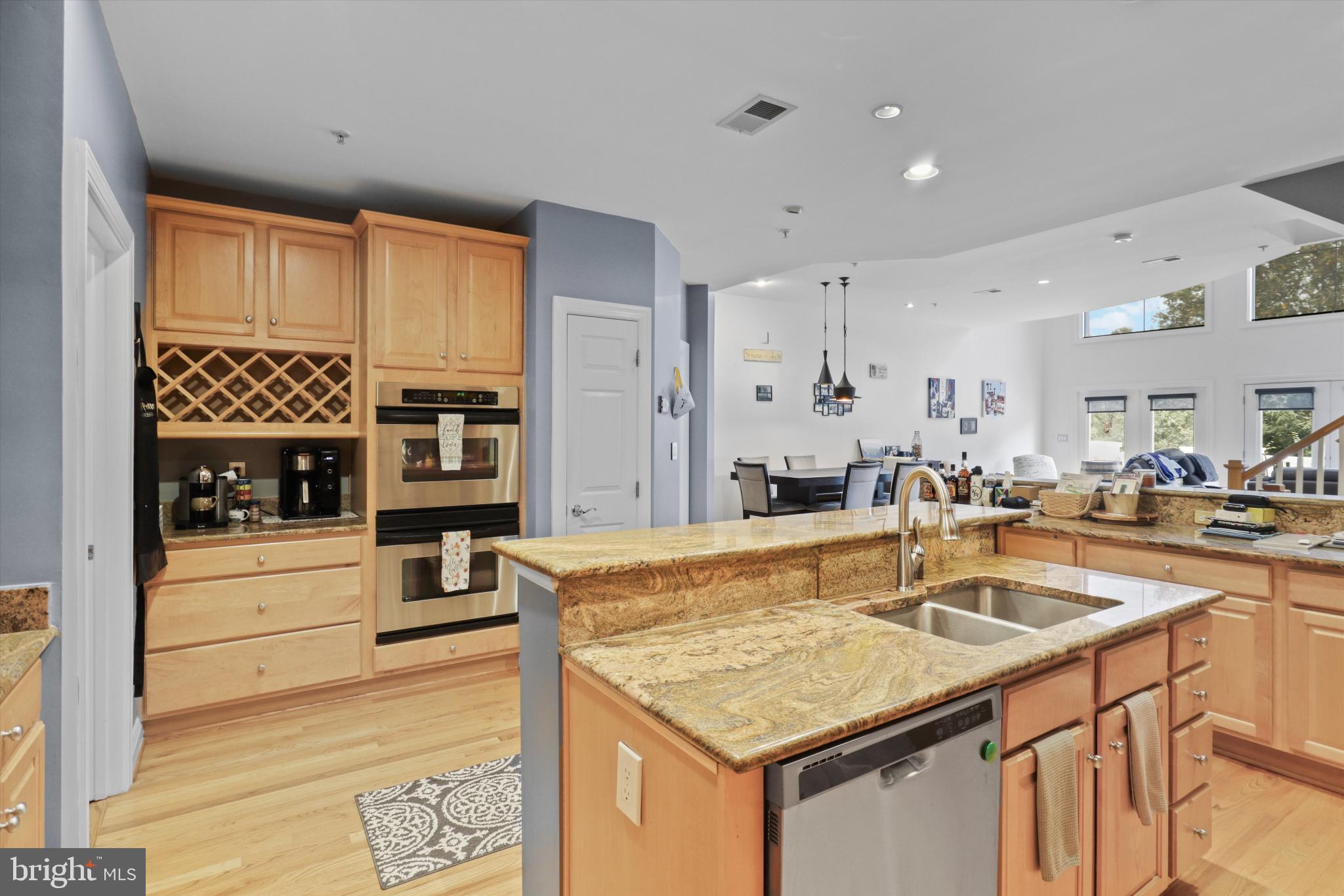 RESTON - Residential Lease